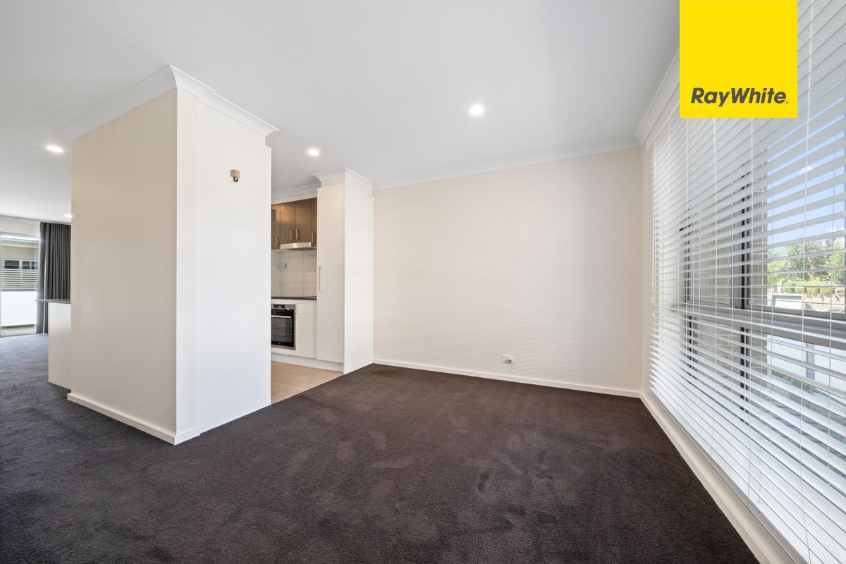 74 Arthur Blakeley Way, COOMBS, ACT 2611