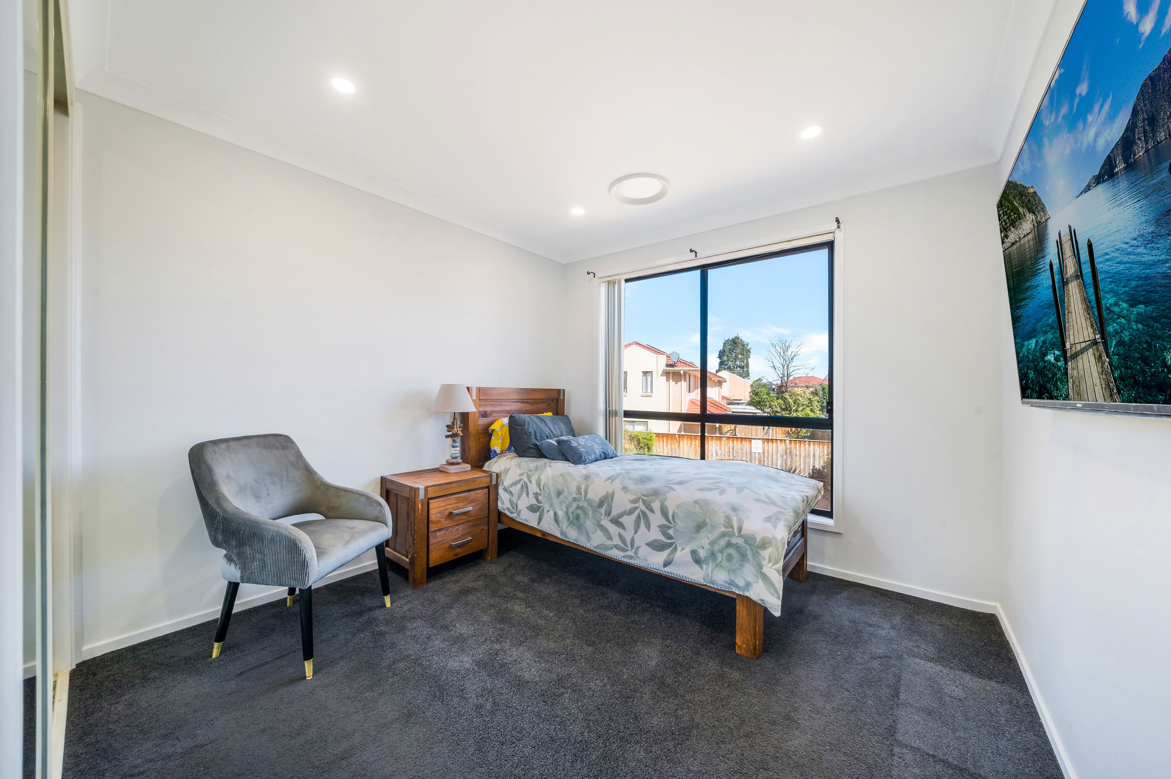 46 Coffs Harbour Avenue — photo 12 of 20