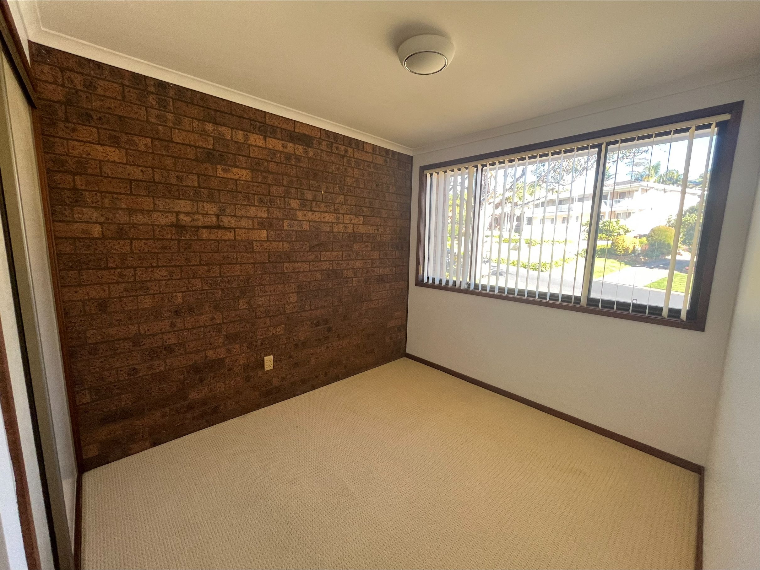 24/12 Parker Avenue, Surf Beach, NSW 2536 Leased Unit Batemans Bay