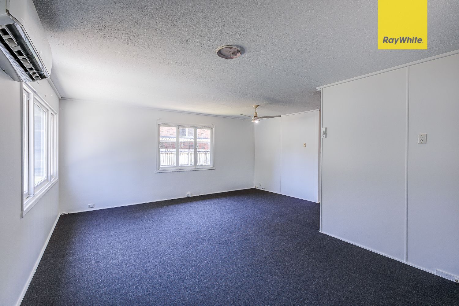 11 Plunkett Street, Woodridge, QLD 4114
