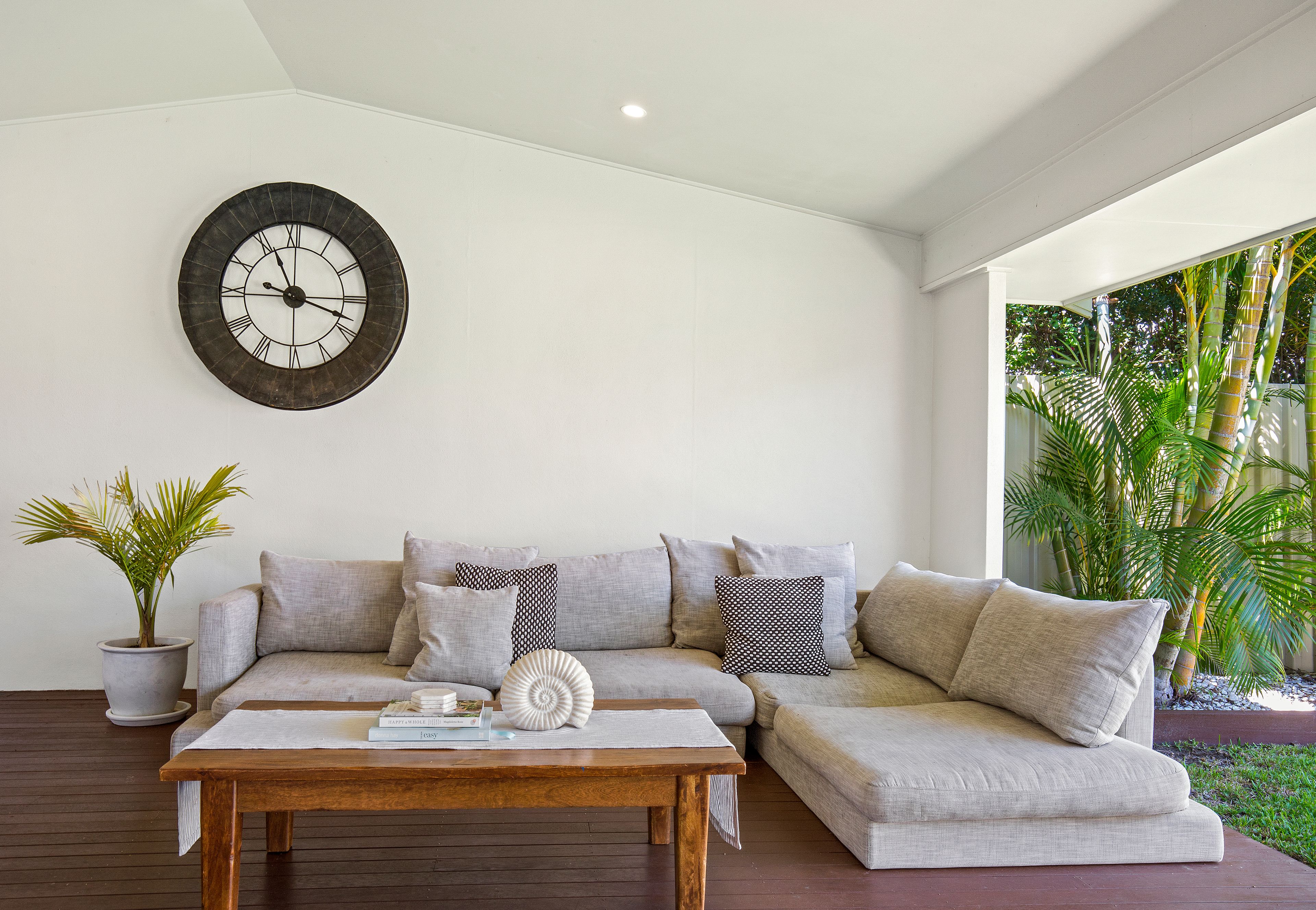 13 Port Drive, Mermaid Waters QLD 4218