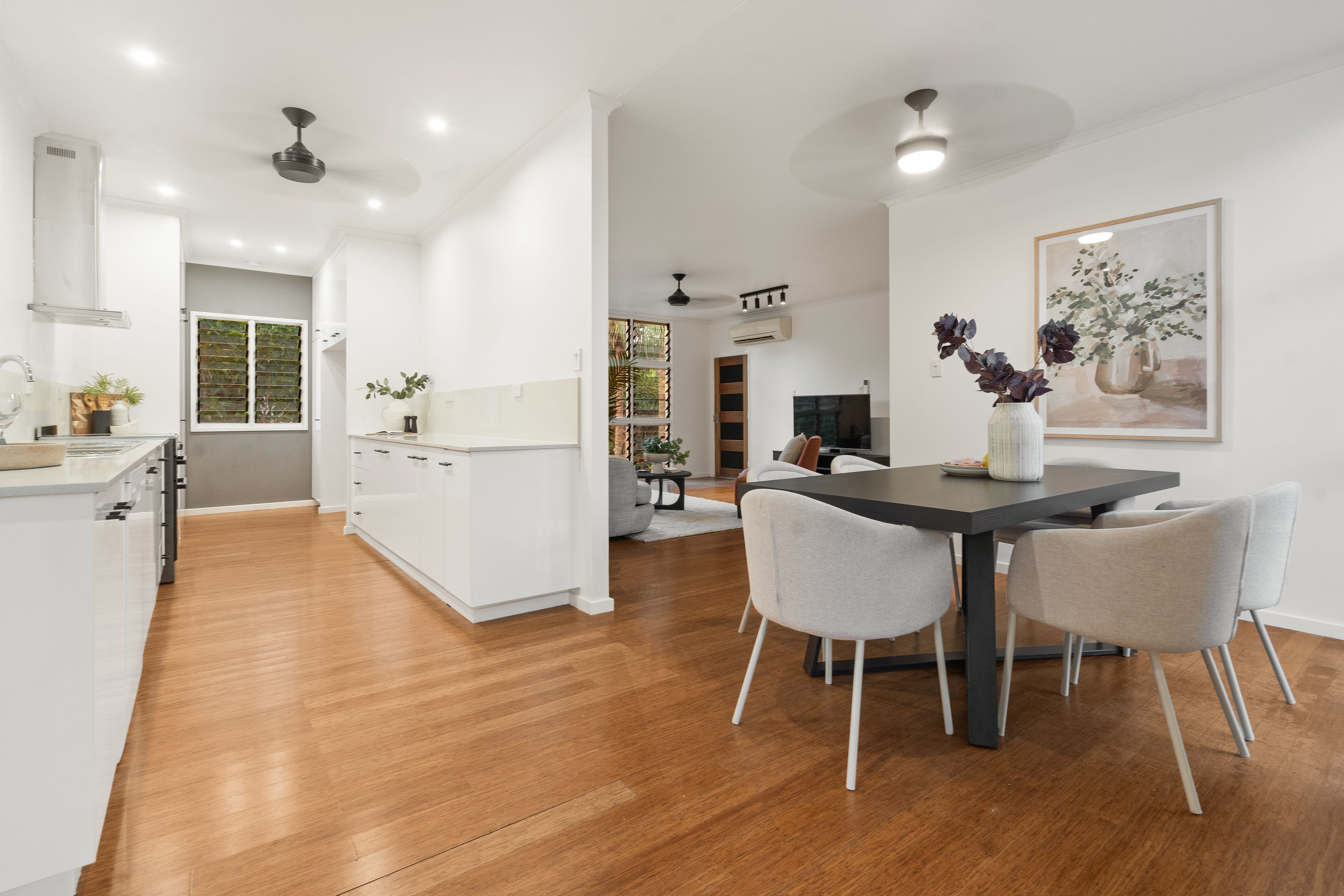 6 Thorpe Place — photo 7 of 30