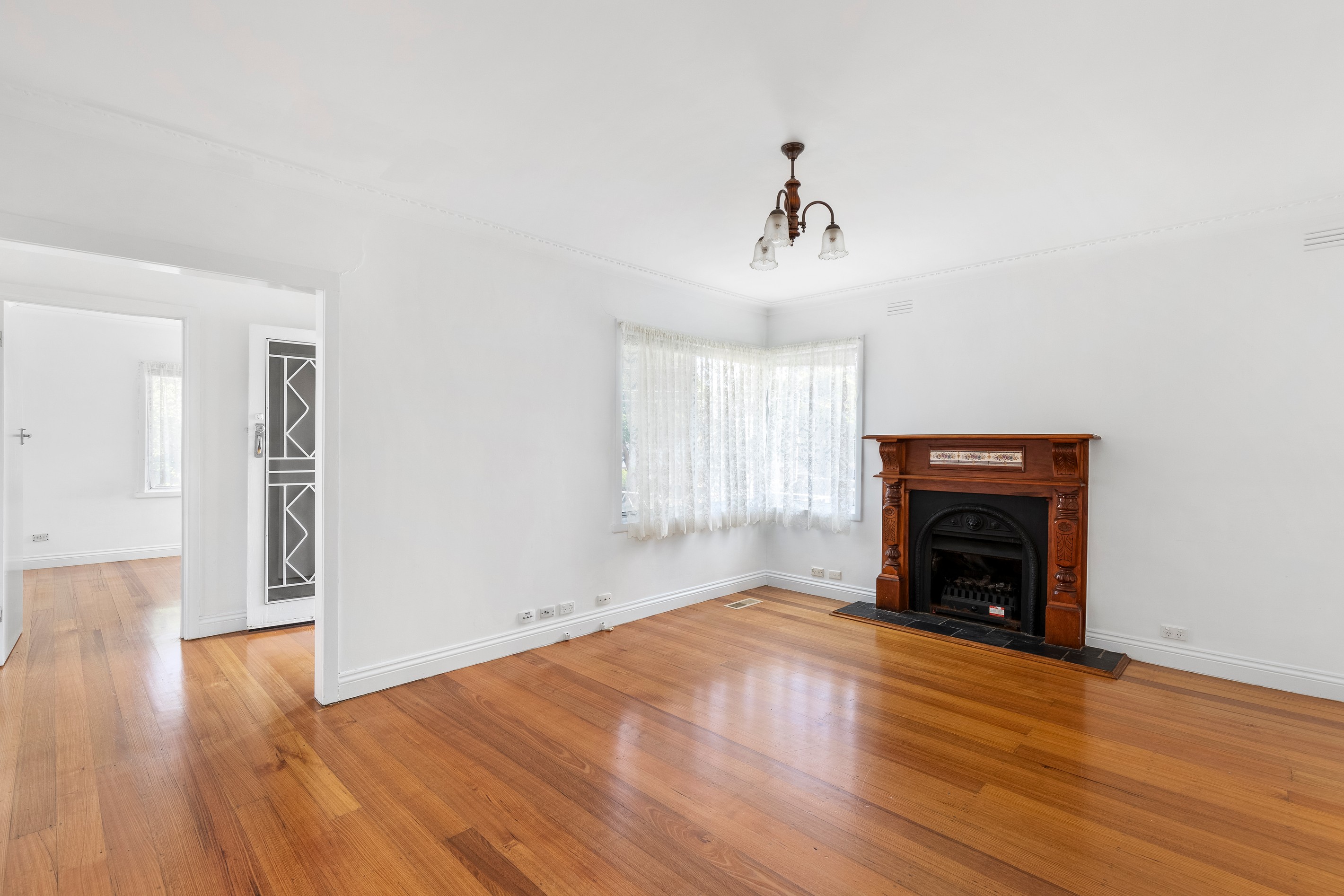 4 Green Avenue, Kingsbury, VIC 3083