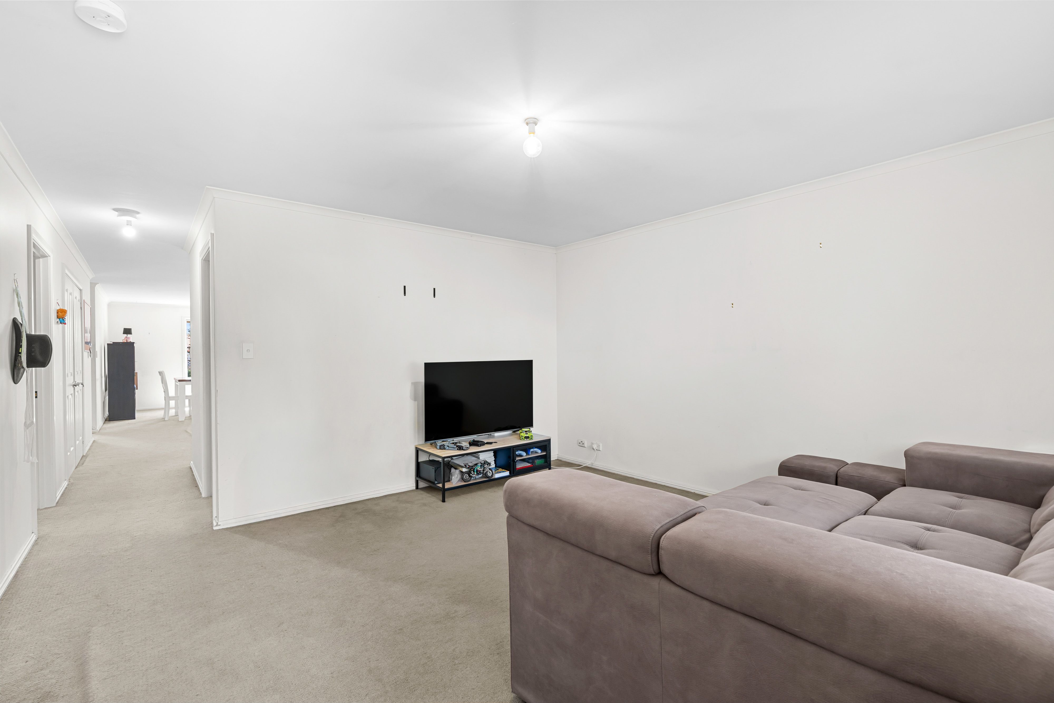 9 Hennig Street — photo 7 of 15
