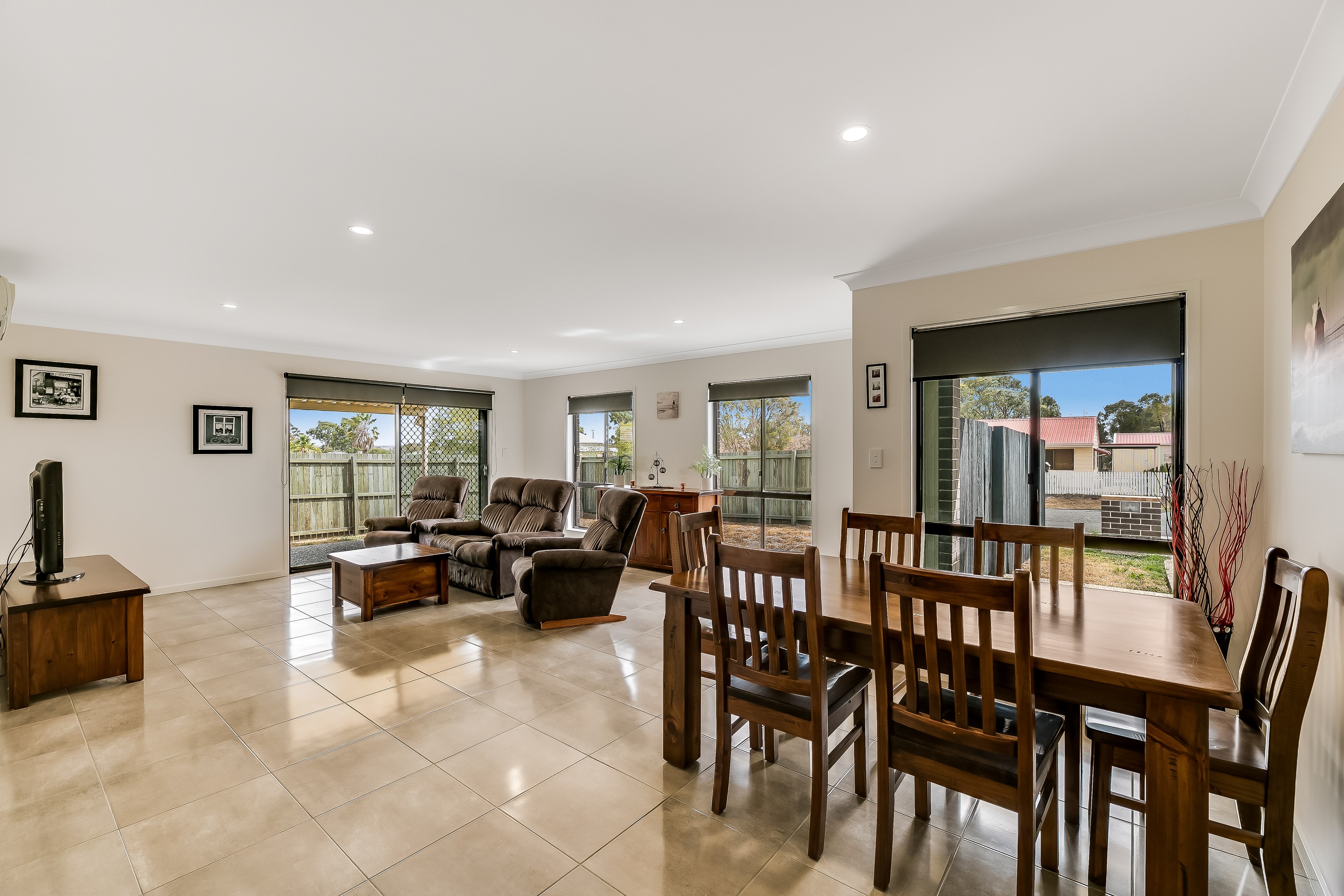Unit 2/1 Fairfax Street, Cambooya, QLD 4358