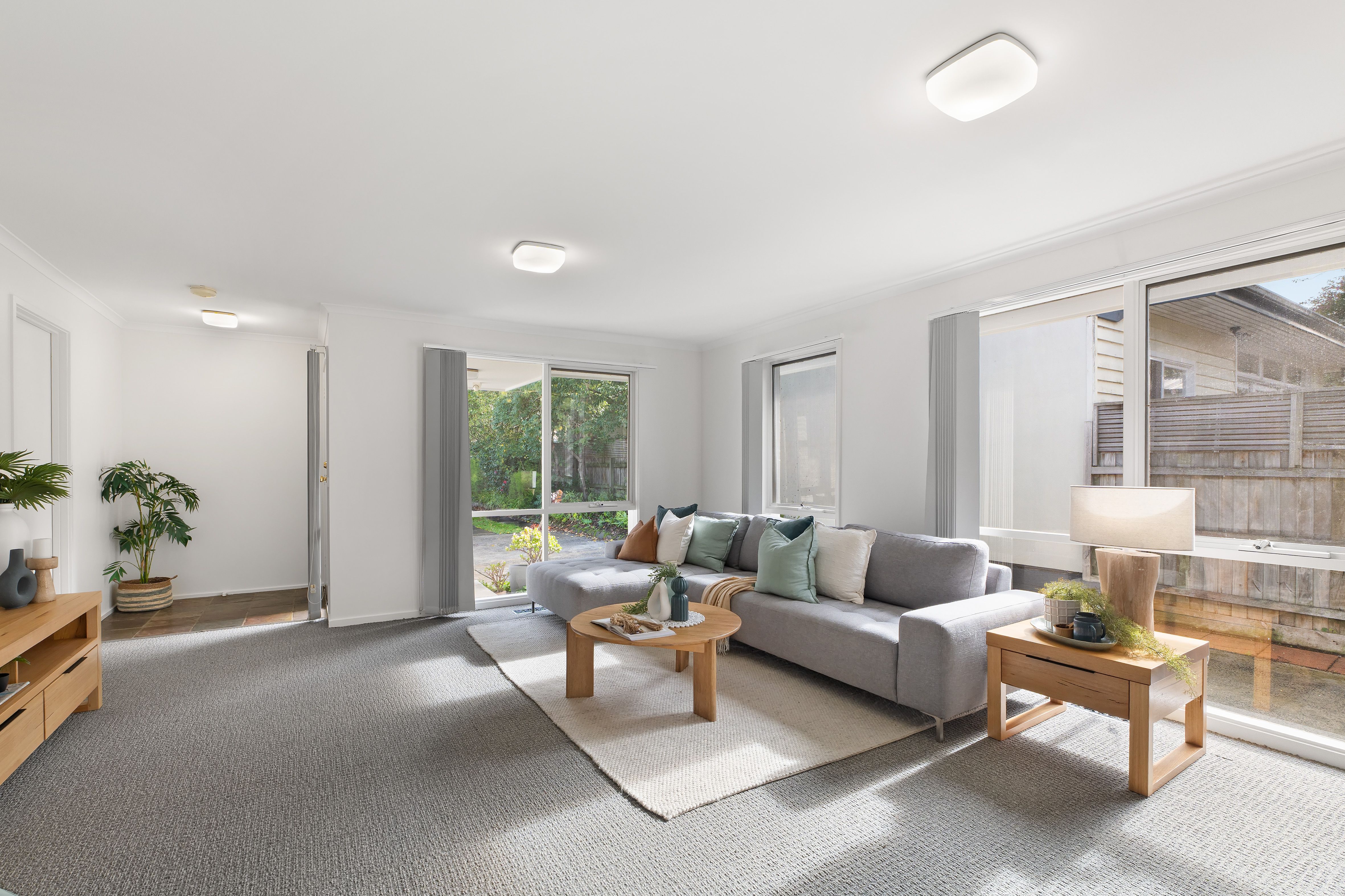 2/129 Surrey Road, Blackburn, VIC 3130