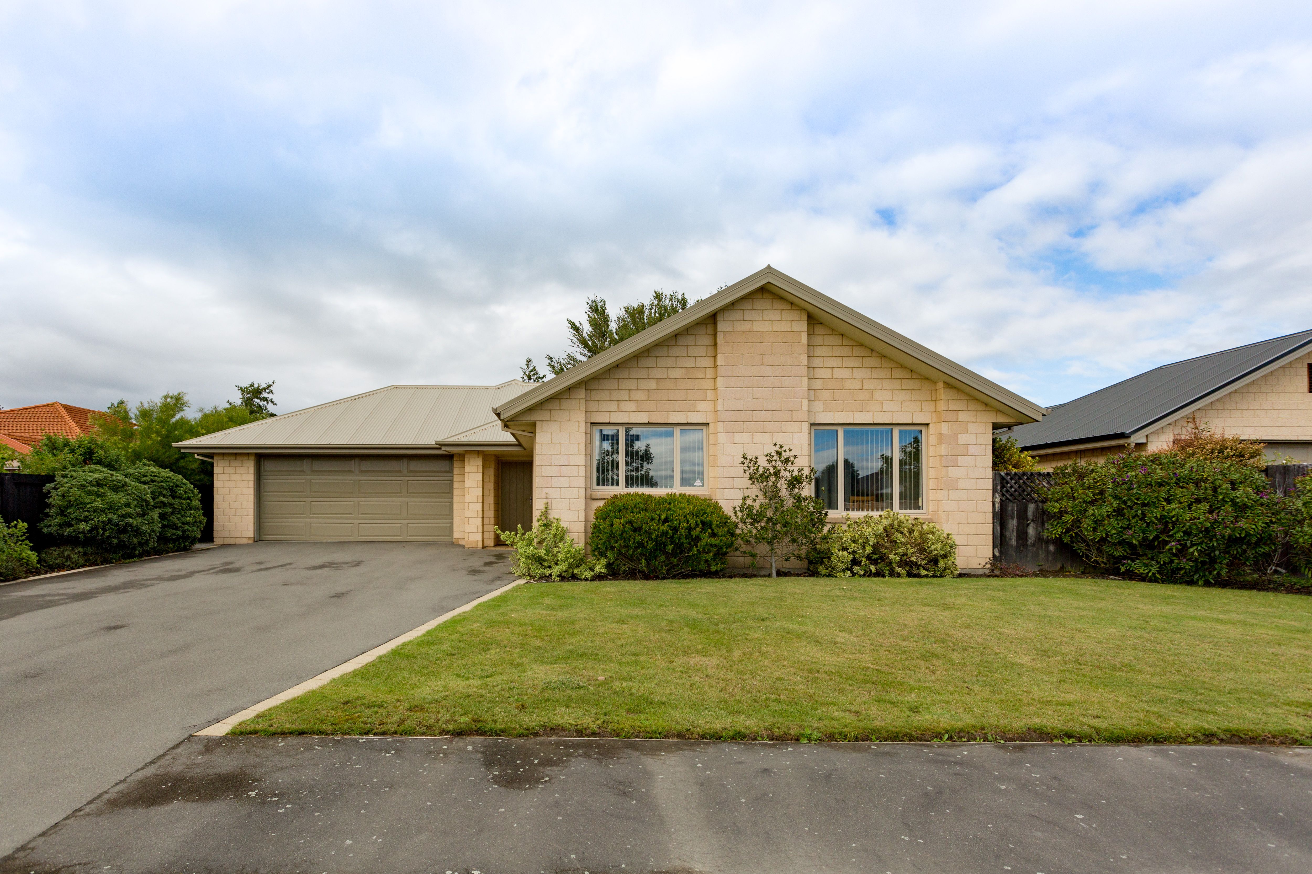 59 Eaglesome Avenue, Aidanfield, Canterbury
