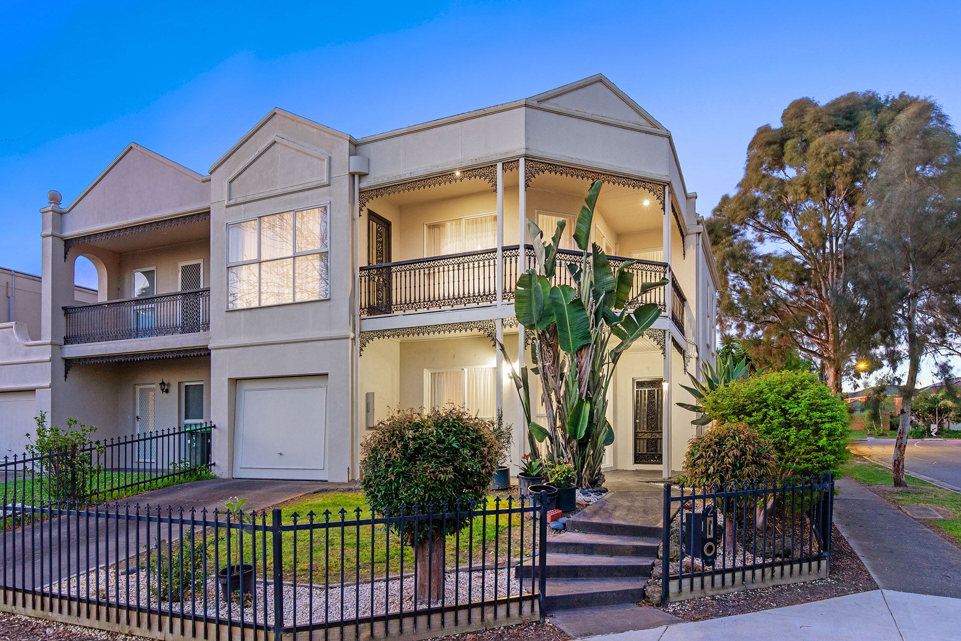 2 Parklane Way, Rowville, VIC 3178