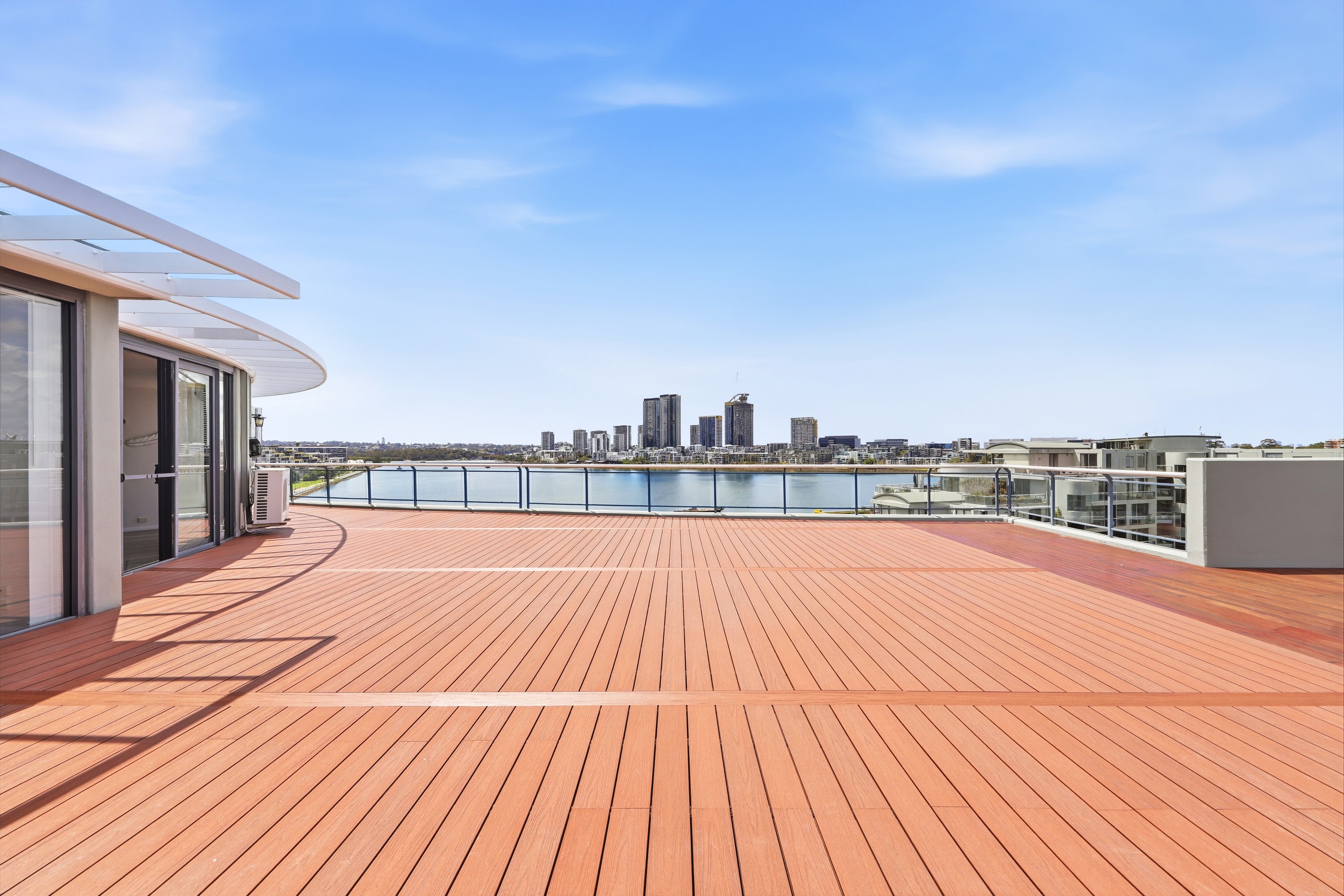 102/27 Bennelong Parkway, Wentworth Point, NSW 2127