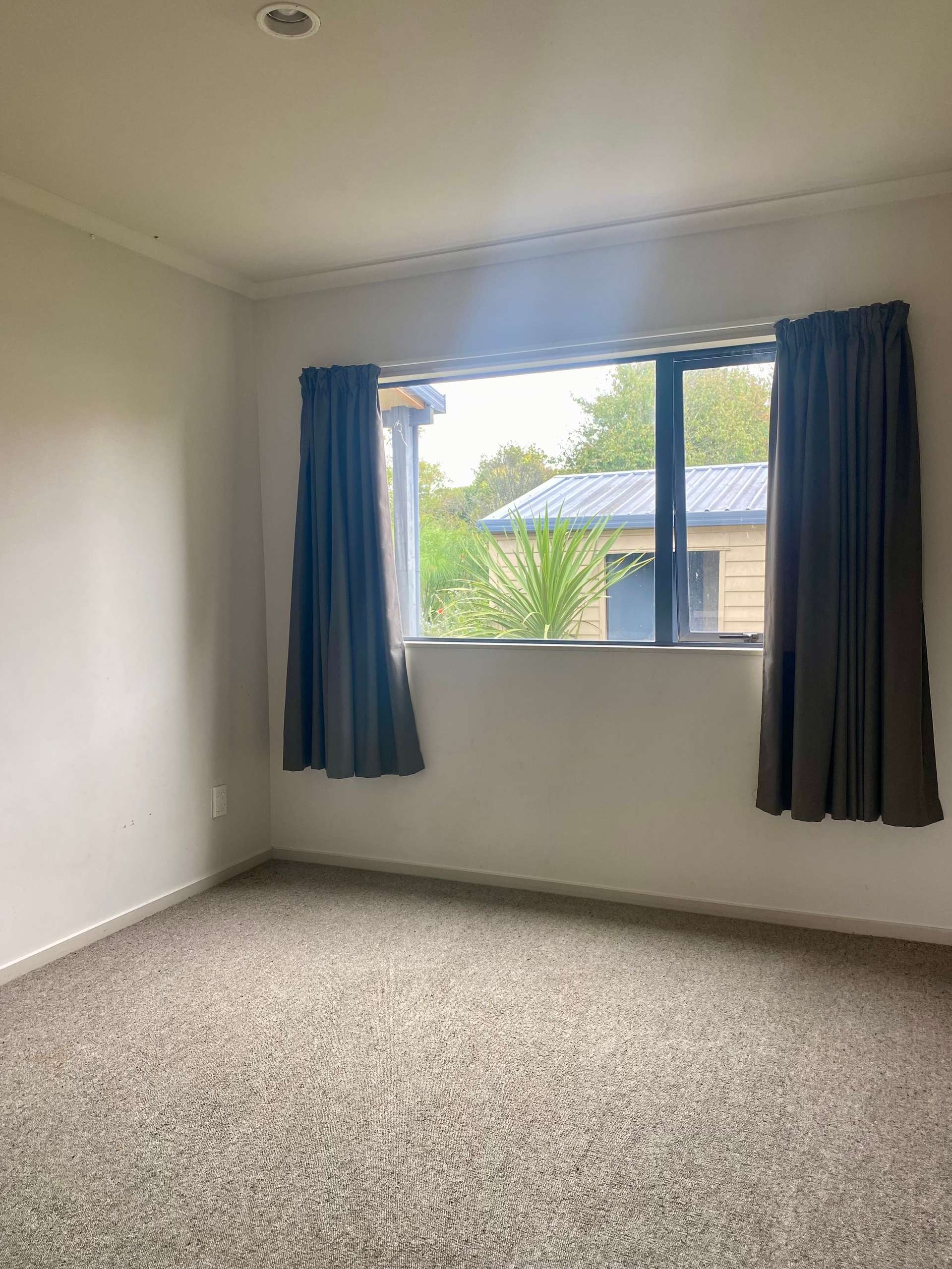 100a Fairfield Road photo 3