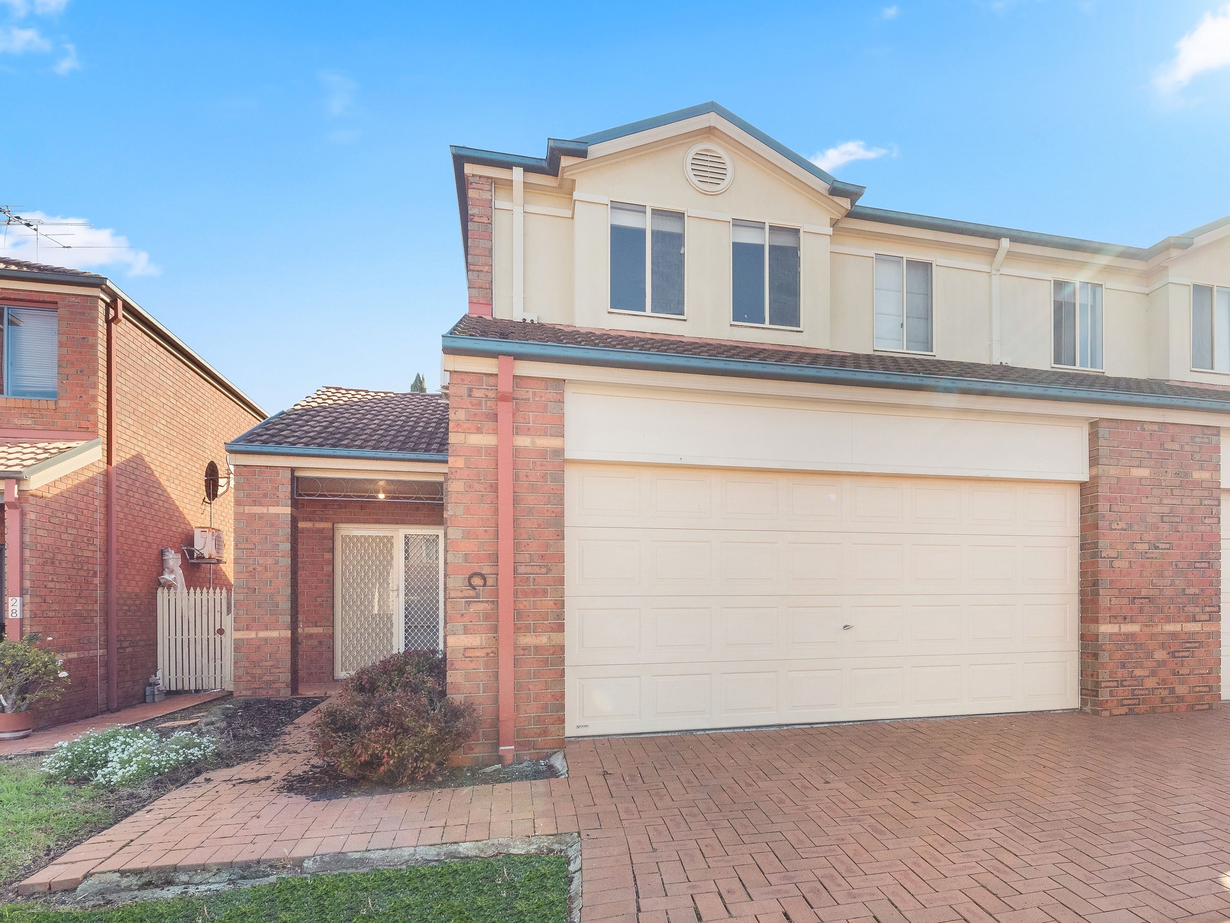 26 The Glades, Taylors Hill VIC 3037
