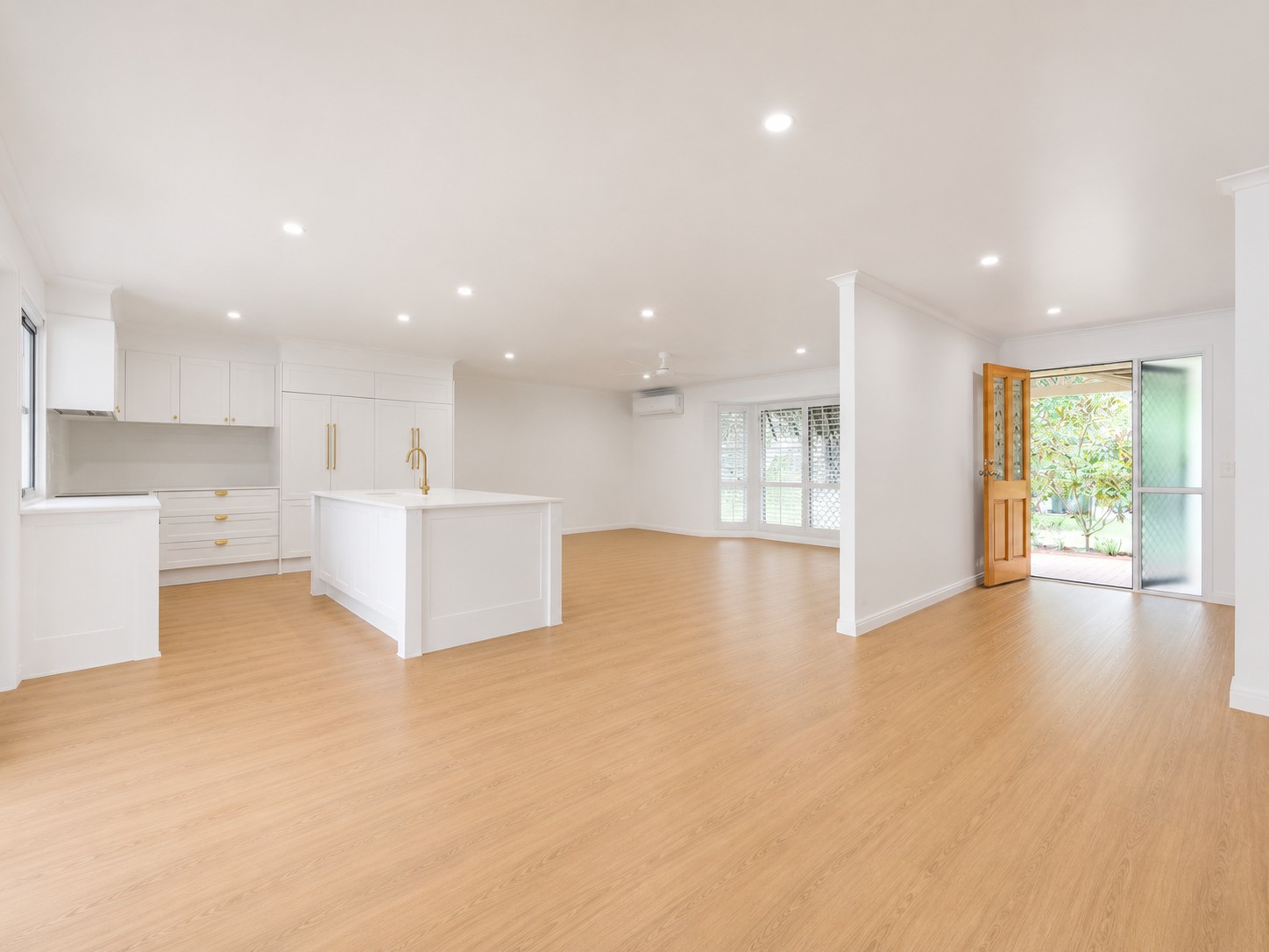 3 Rosanna Place, Robina, QLD 4226