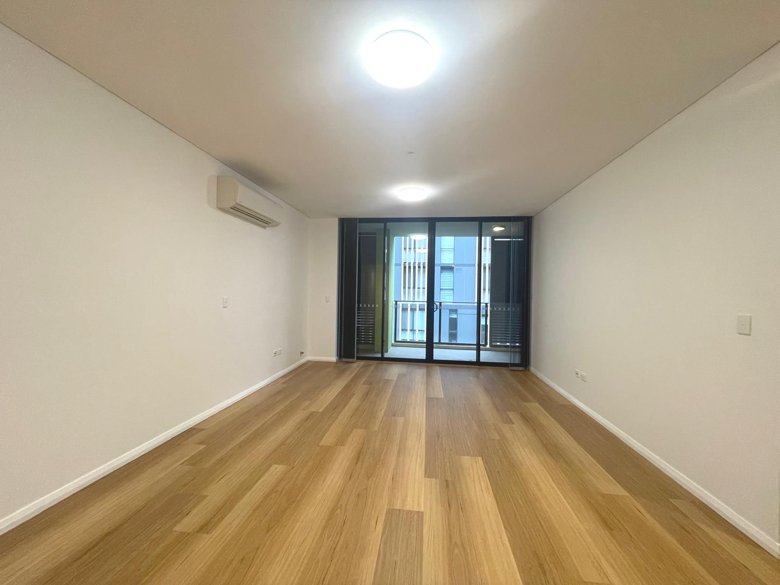 611/21-35 Princes Highway — photo from Ray White Riverwood