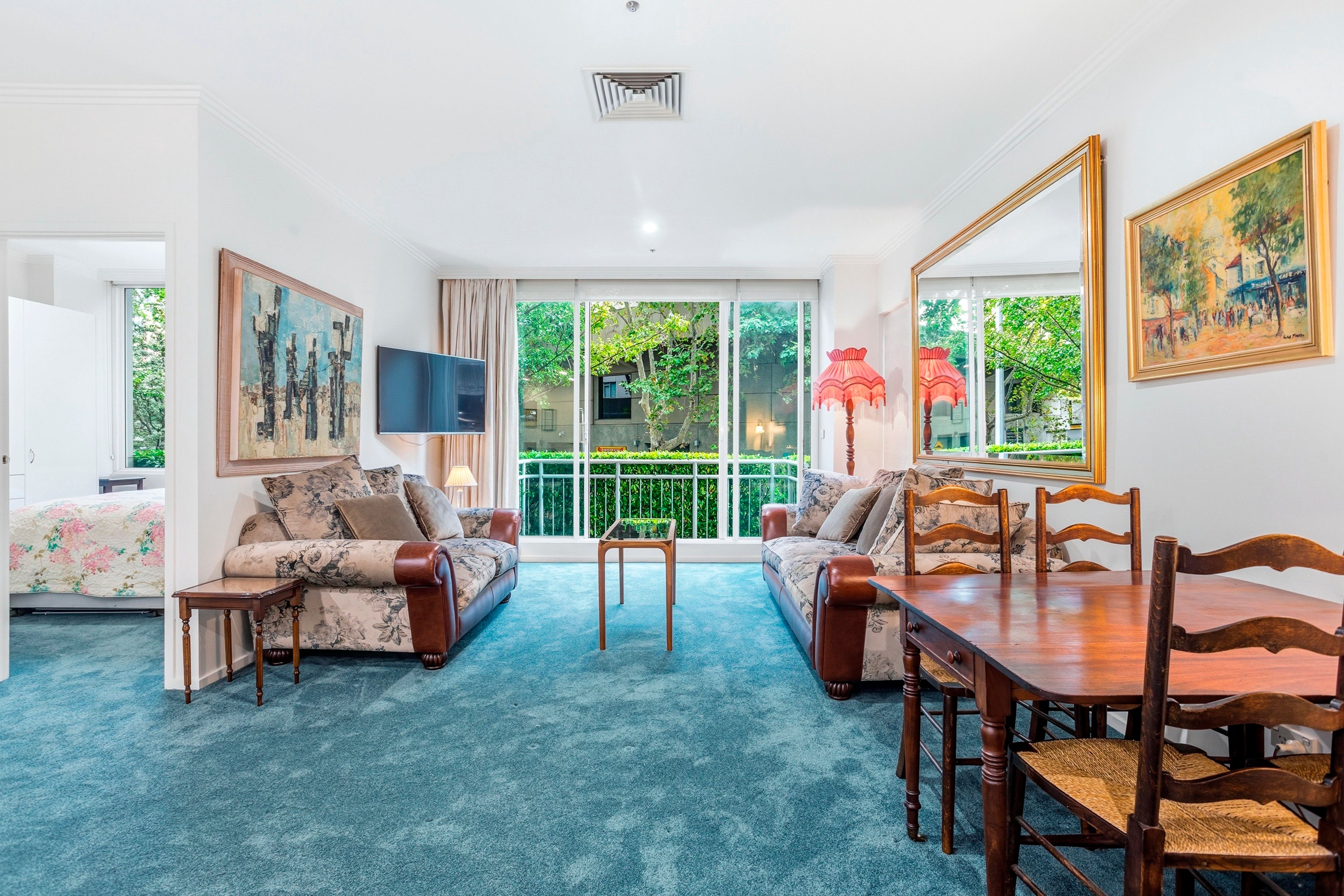 2/28 Southgate Avenue, Southbank VIC 3006