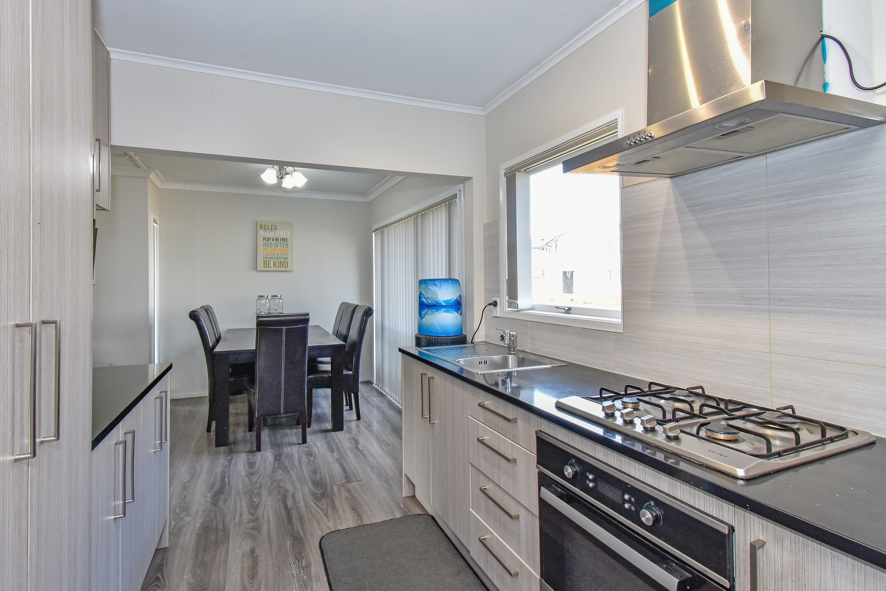 4 Raglan Street, Mangere, Manukau City
