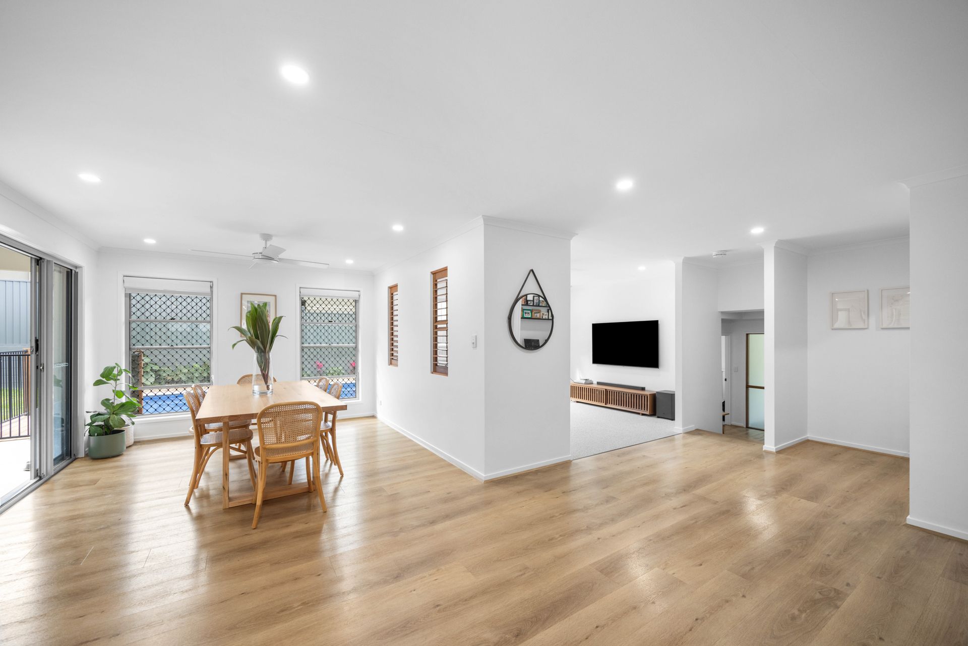 29 Atherton Close — photo 6 of 19