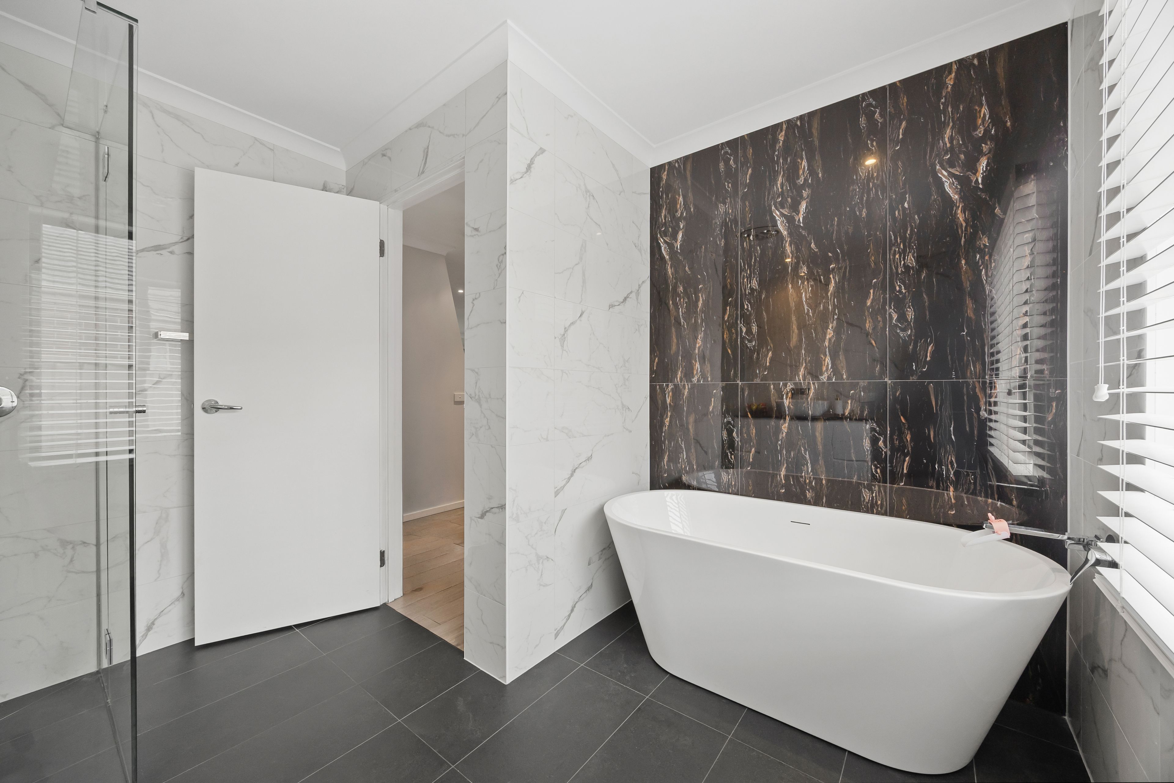 195 Walker Street — photo 15 of 30
