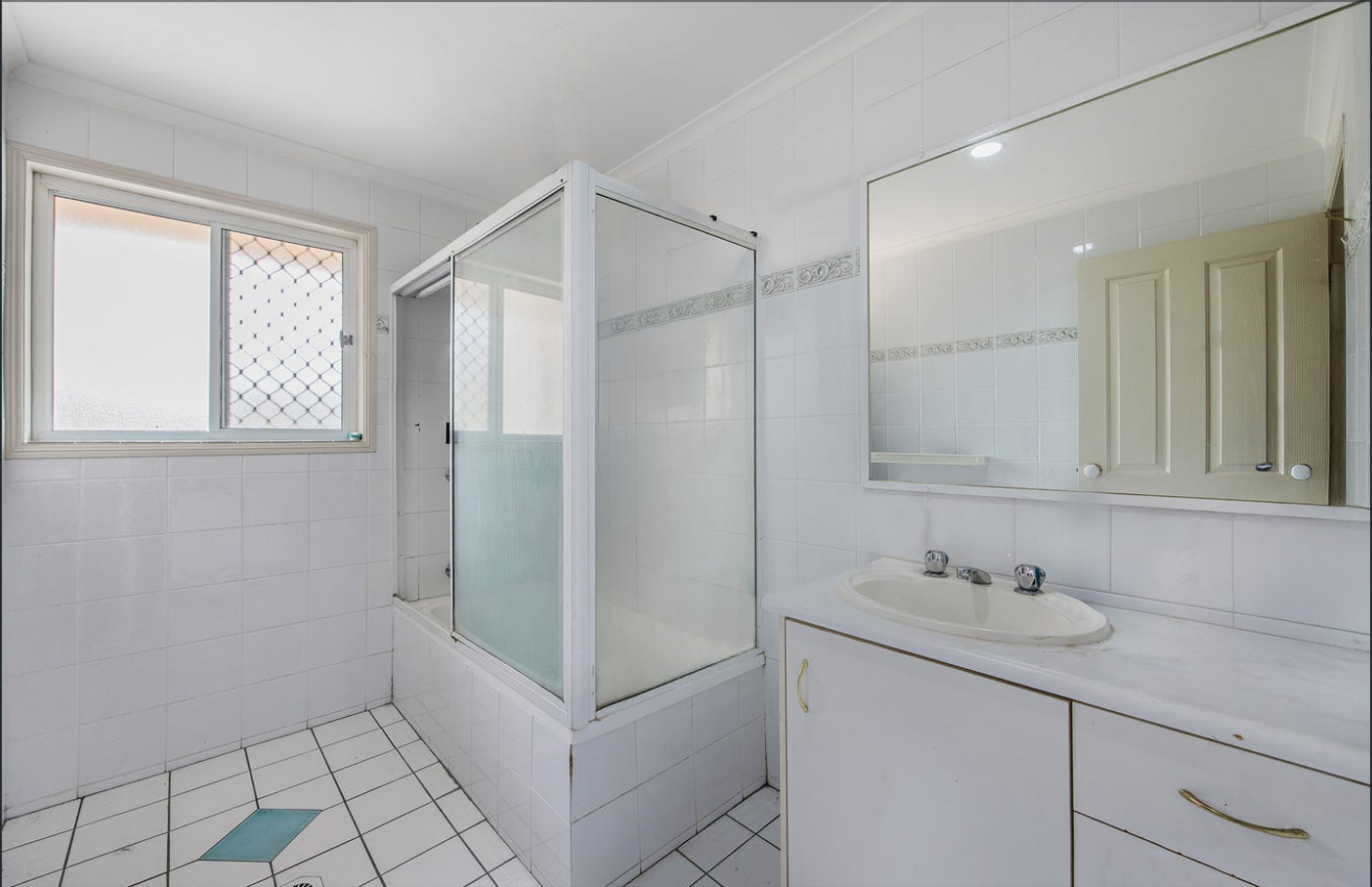 2/156 Kumbari Avenue — photo 6 of 11
