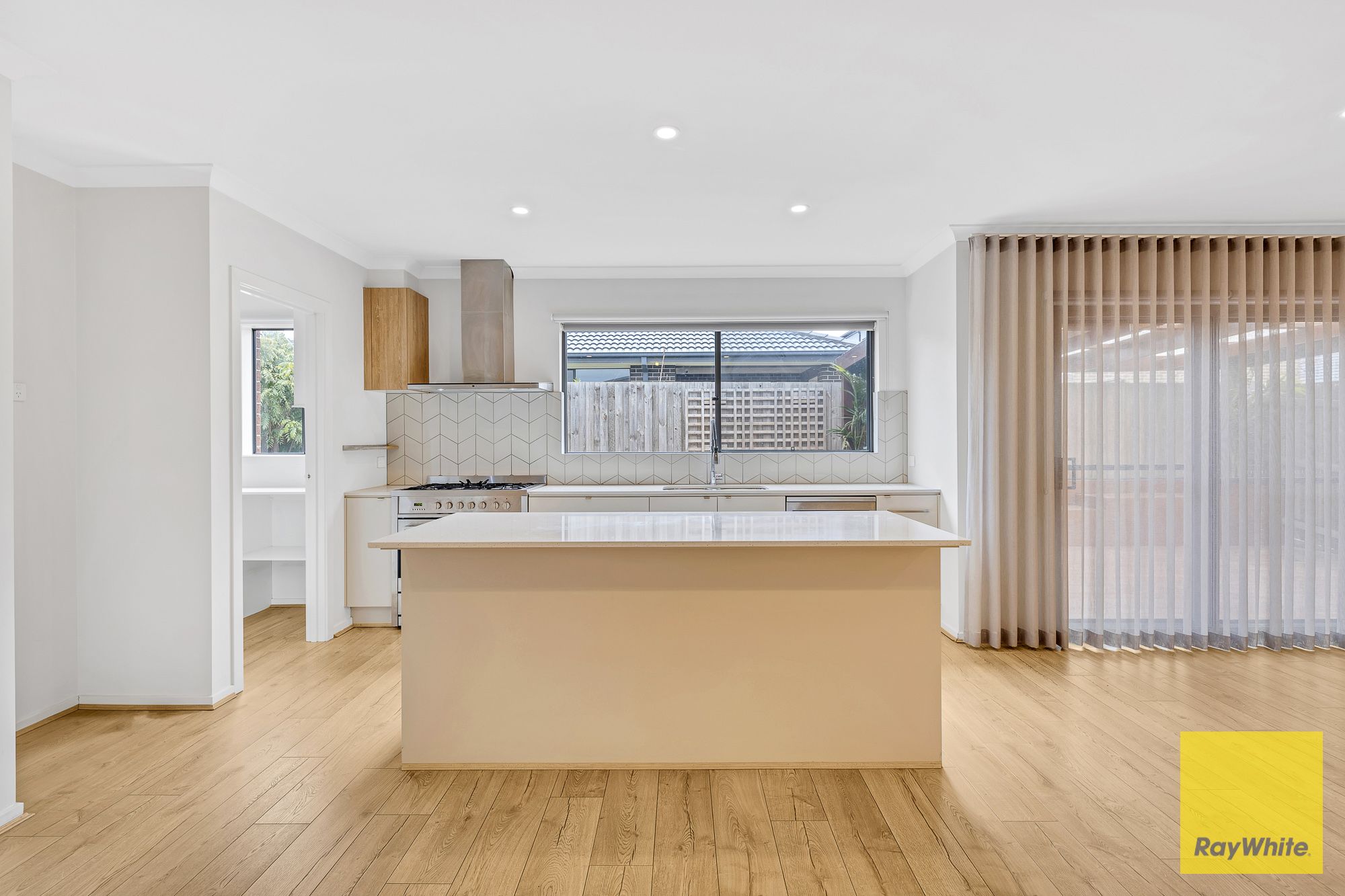 14 Bogong Loop, Tarneit, VIC 3029