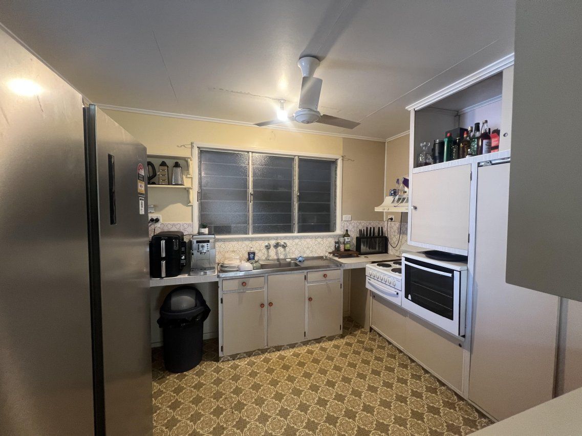 81 Mary Street, CHARTERS TOWERS CITY, QLD 4820