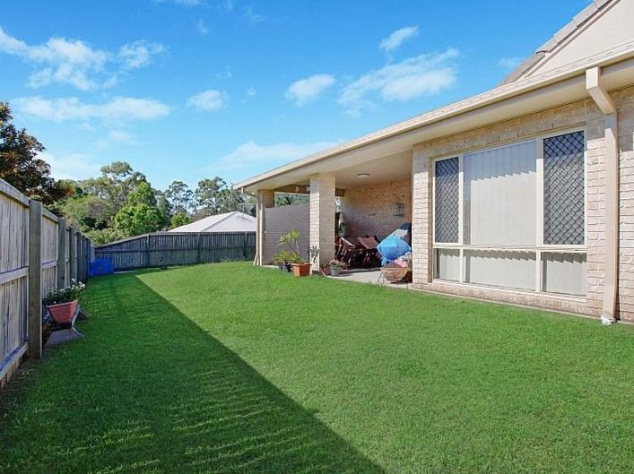 17 Douglas Circuit, North Lakes, QLD 4509