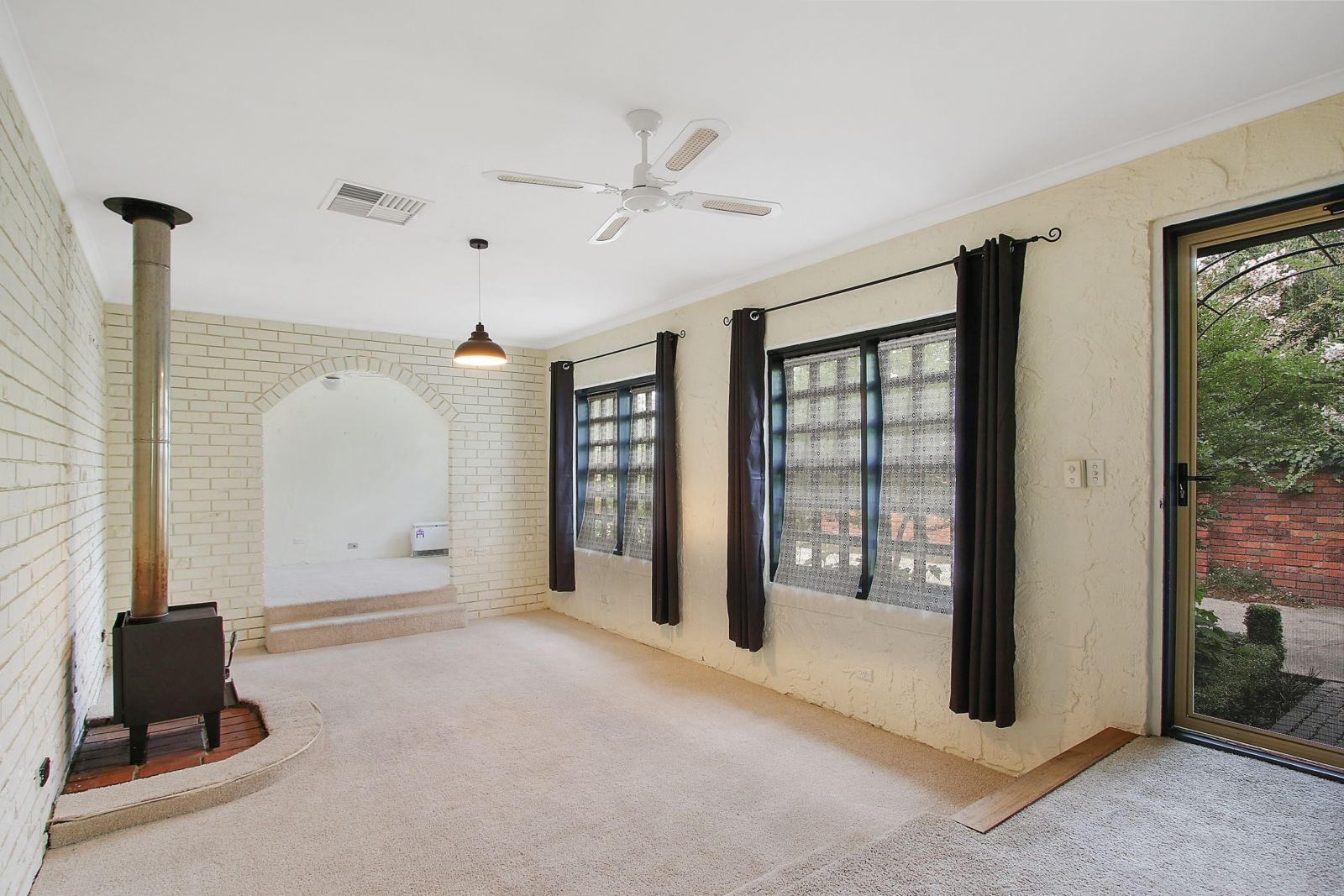 2/551 Lyne Street, Lavington, NSW 2641