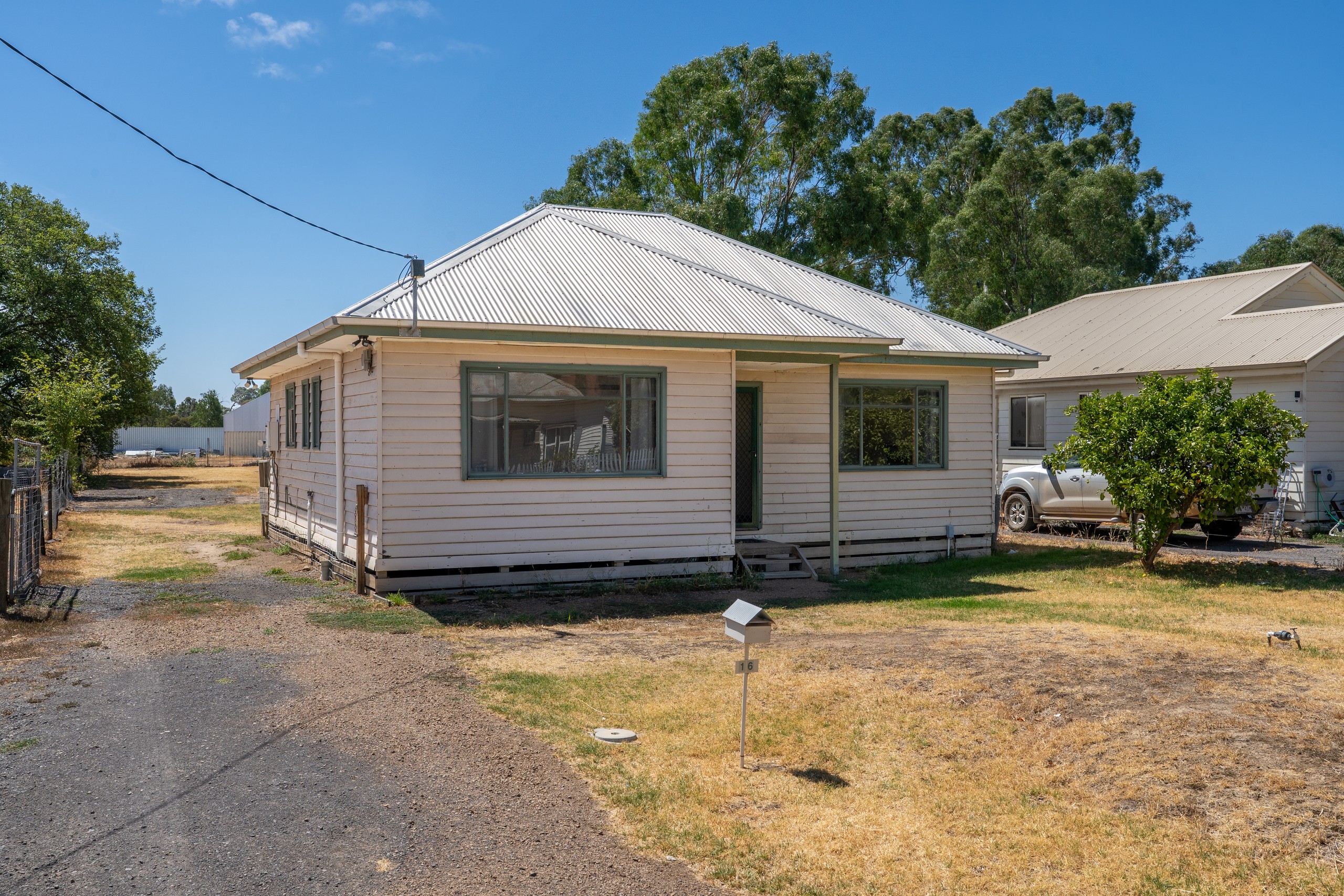 16 Branjee Road, Euroa, VIC 3666