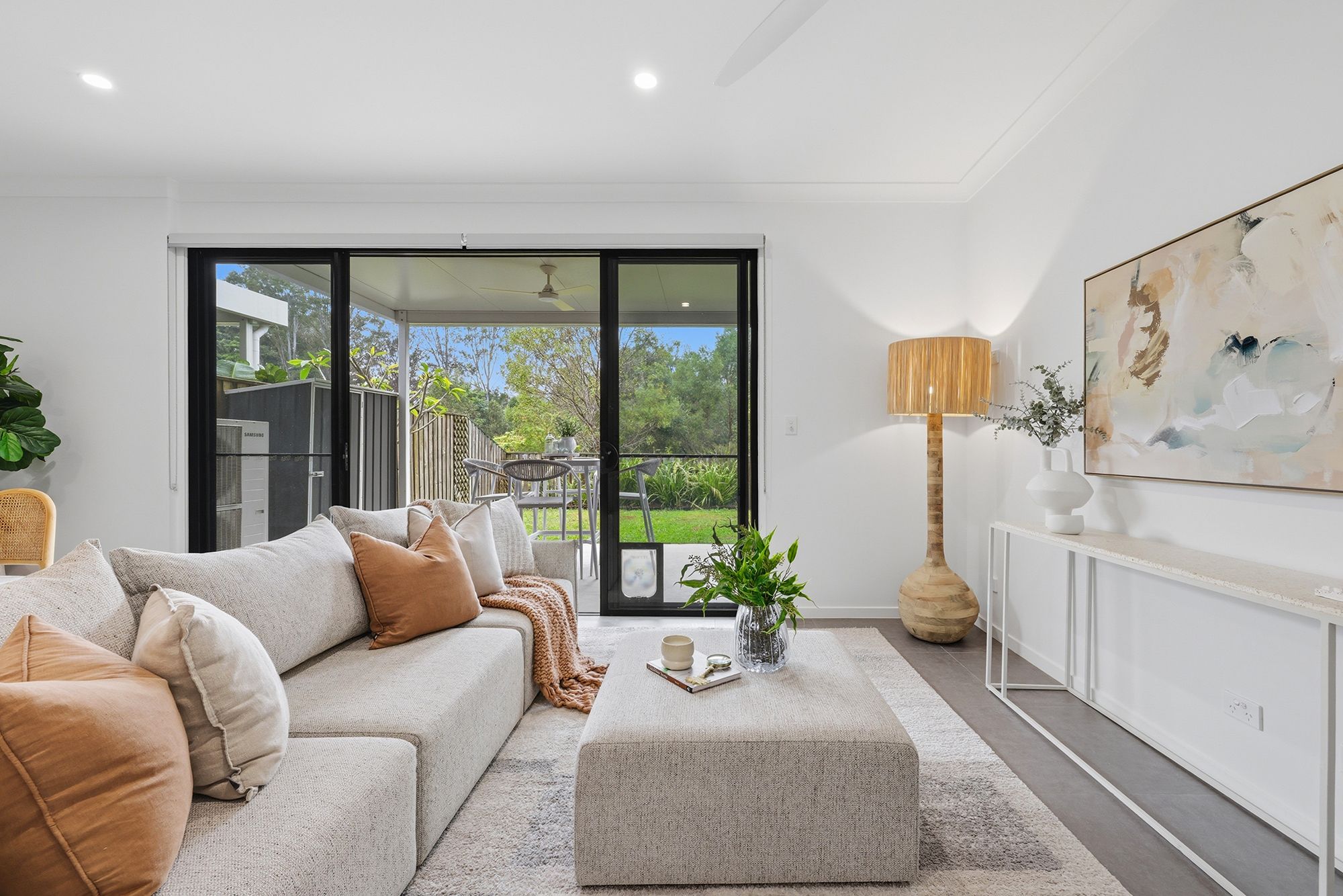 31/28 Bonogin Road — photo 10 of 27