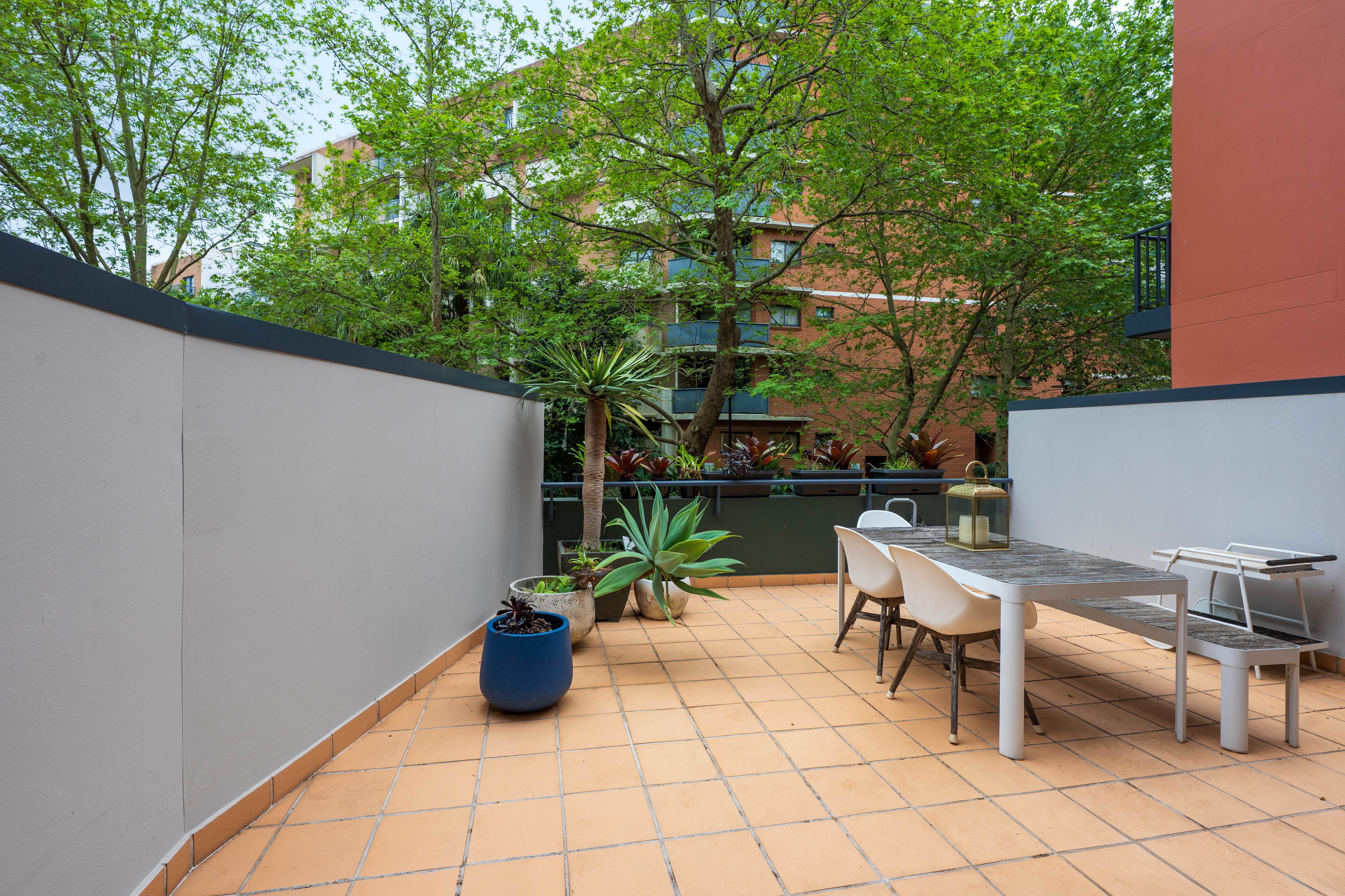 25/20 Fitzgerald Street — photo 3 of 13
