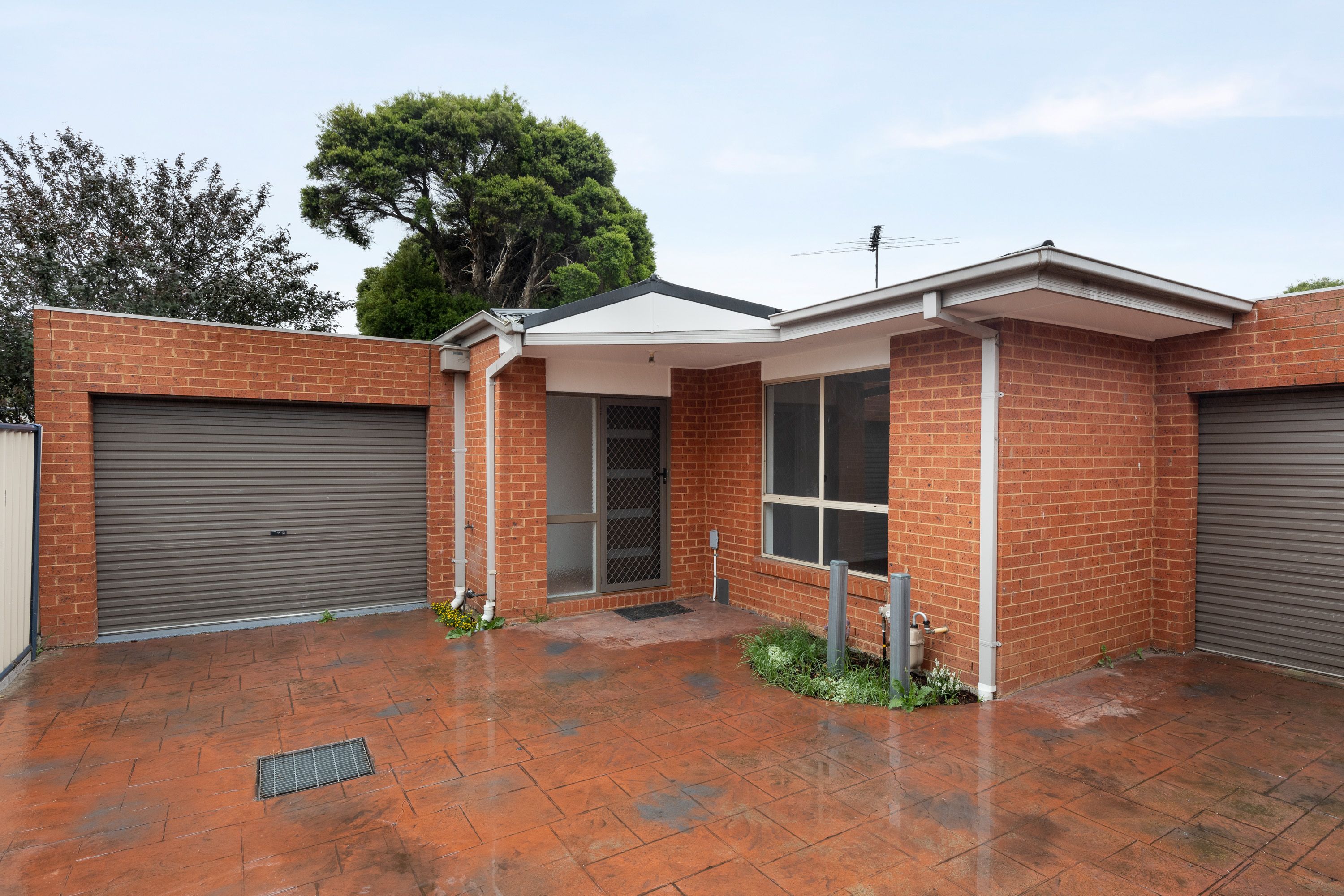 3/69 Glen Street — photo from Ray White Altona