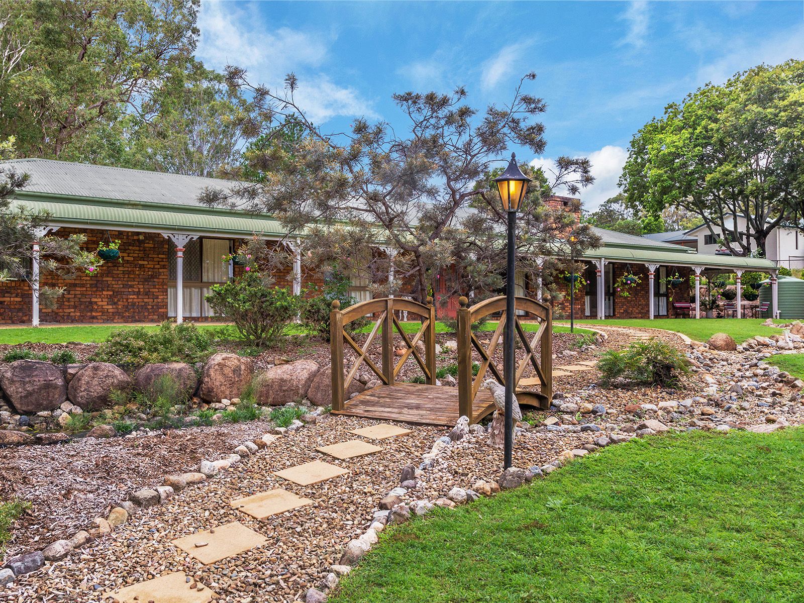 343 Bridgeman Road, Bridgeman Downs, QLD 4035