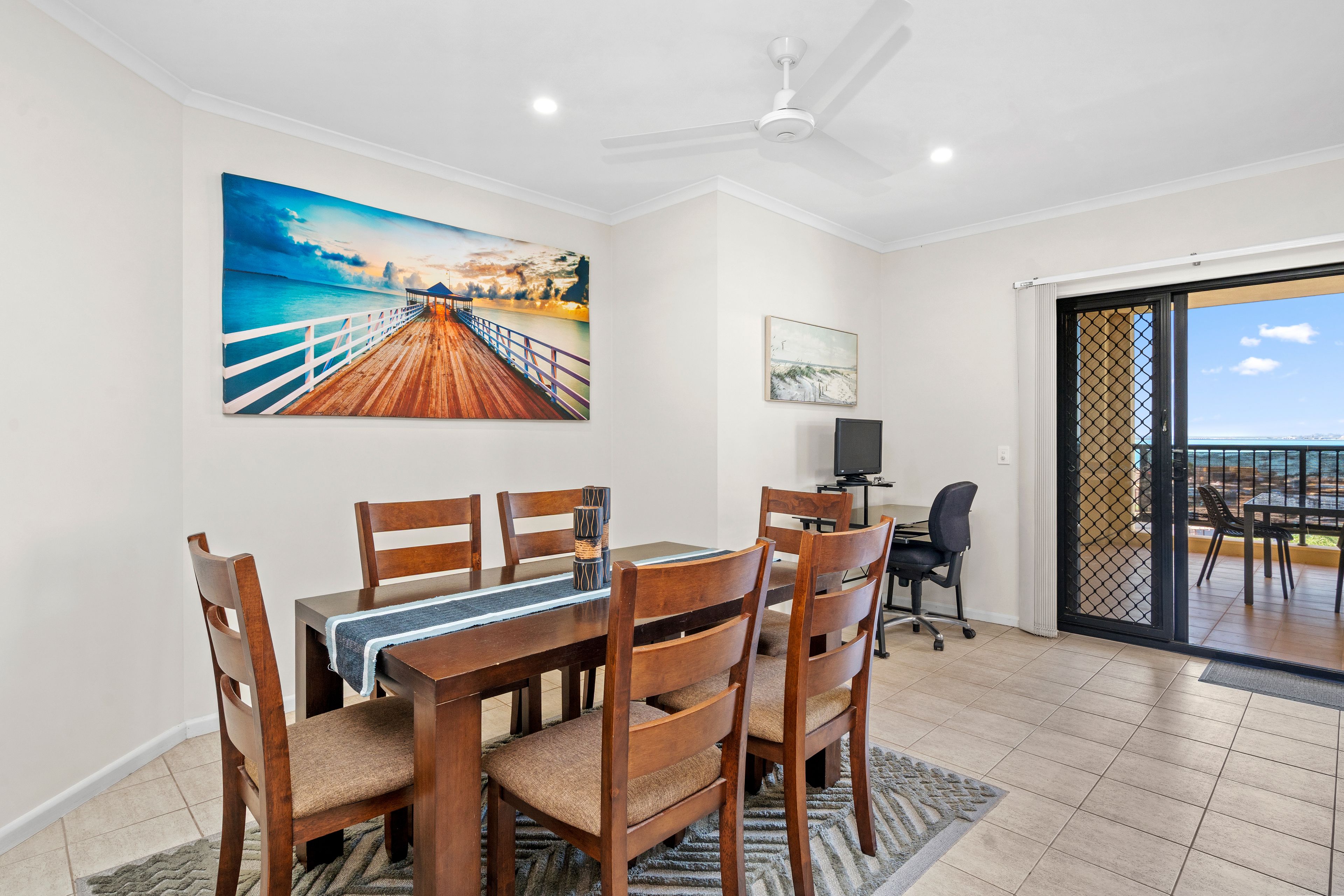 77/9 Carey Street — photo 9 of 19