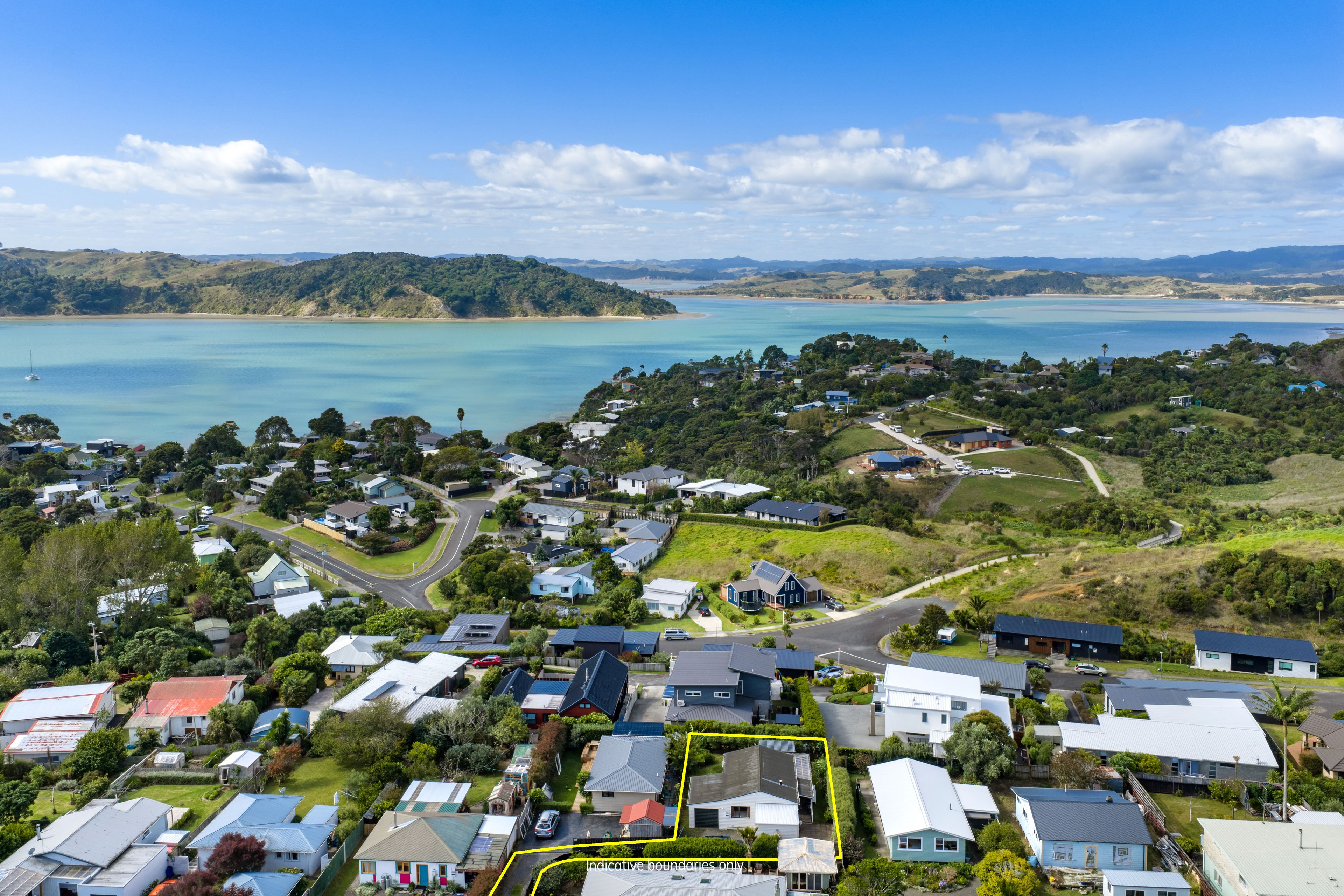 21C Lorenzen Bay Road, Raglan, Waikato District