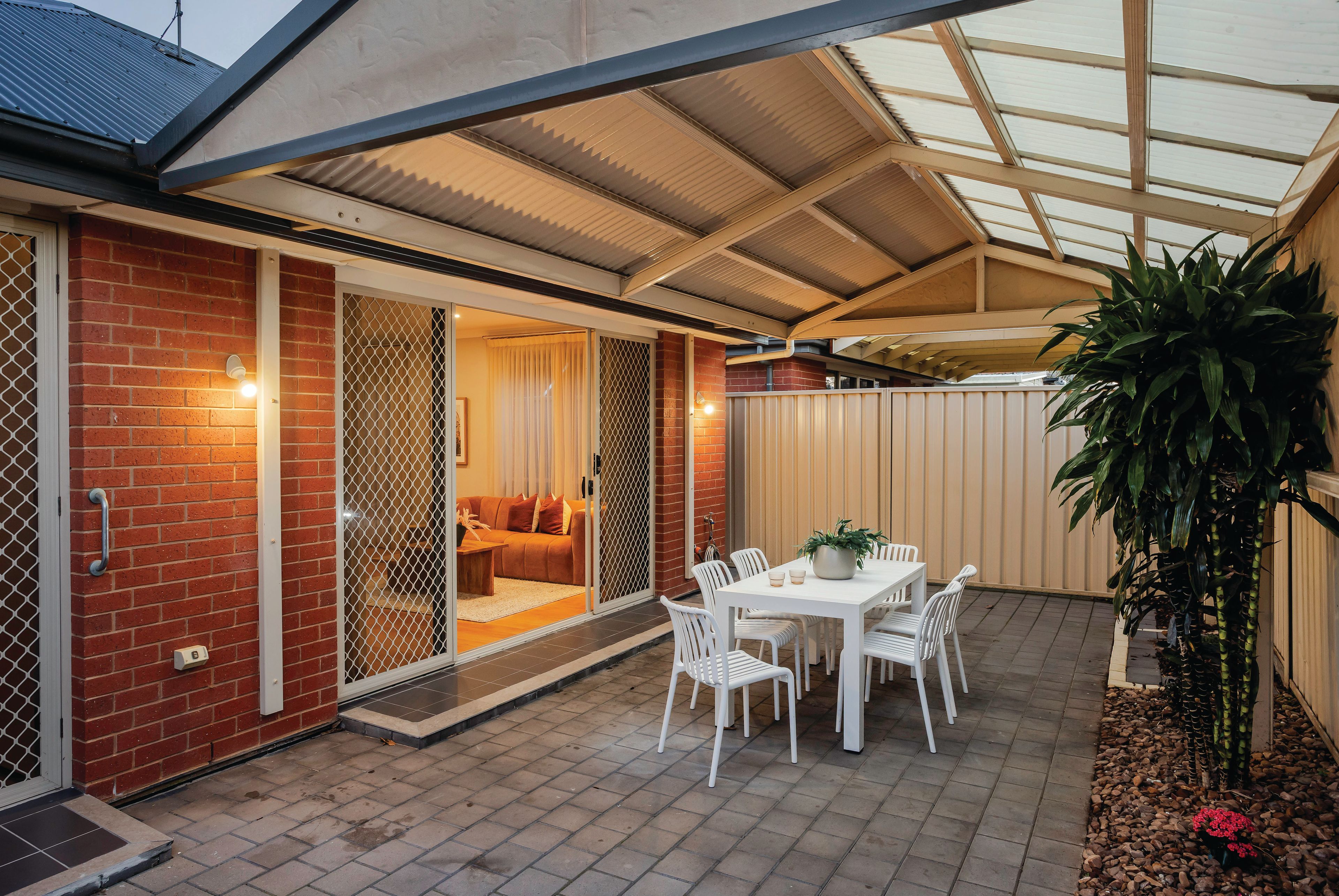 46 Jervois Street — photo 26 of 28