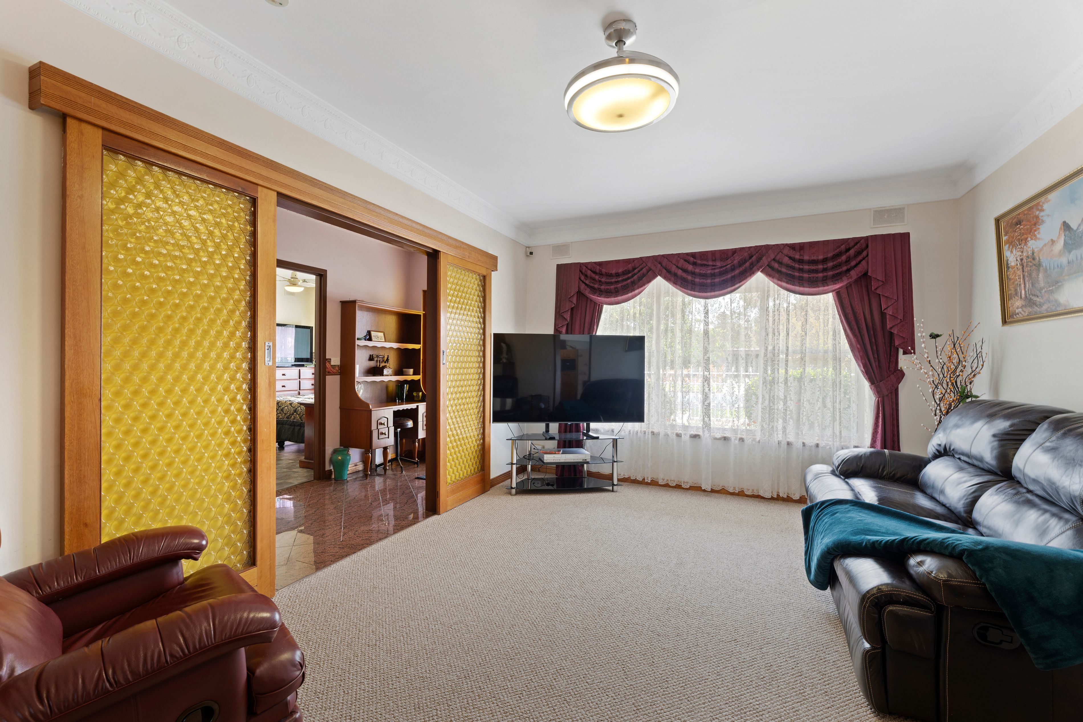 40 Fairfield Road — photo 5 of 16