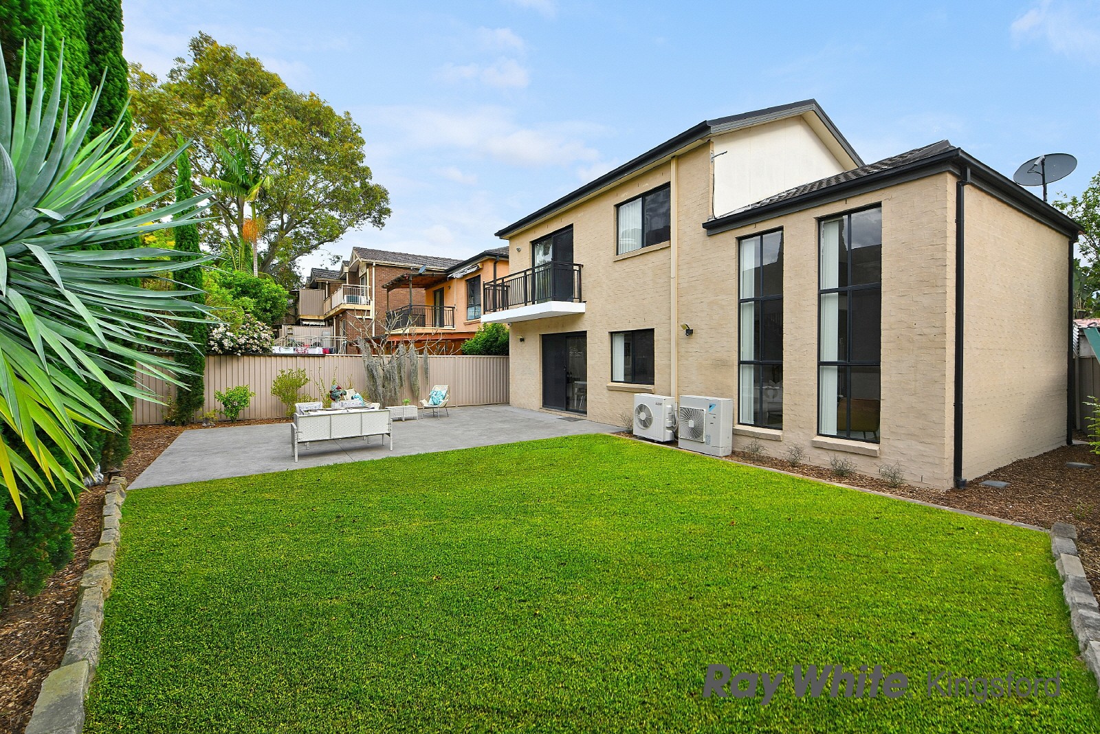 Residence 2/70B Miles Street, Mascot, NSW 2020