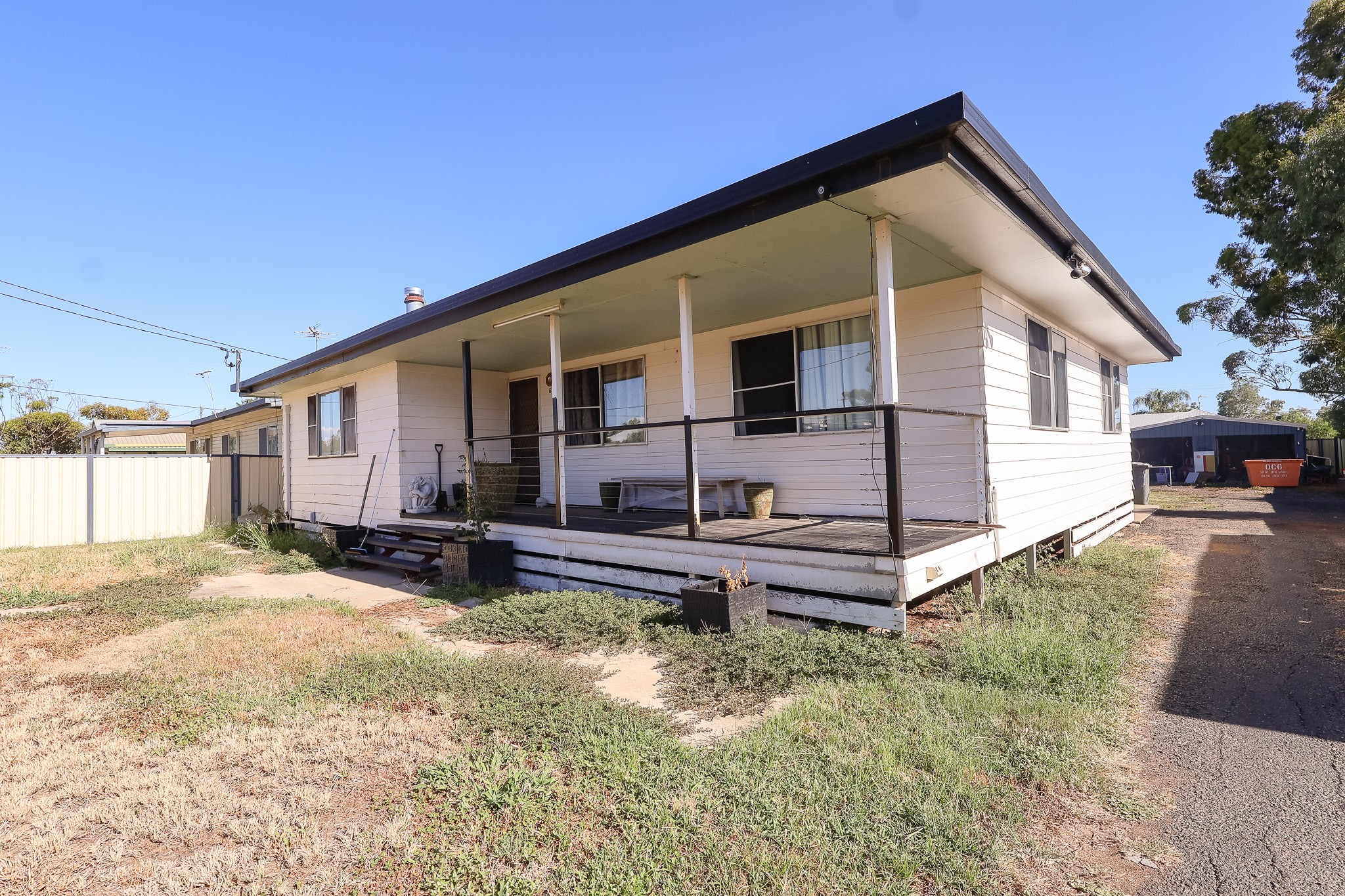 6 Derry Street, Roma, QLD 4455