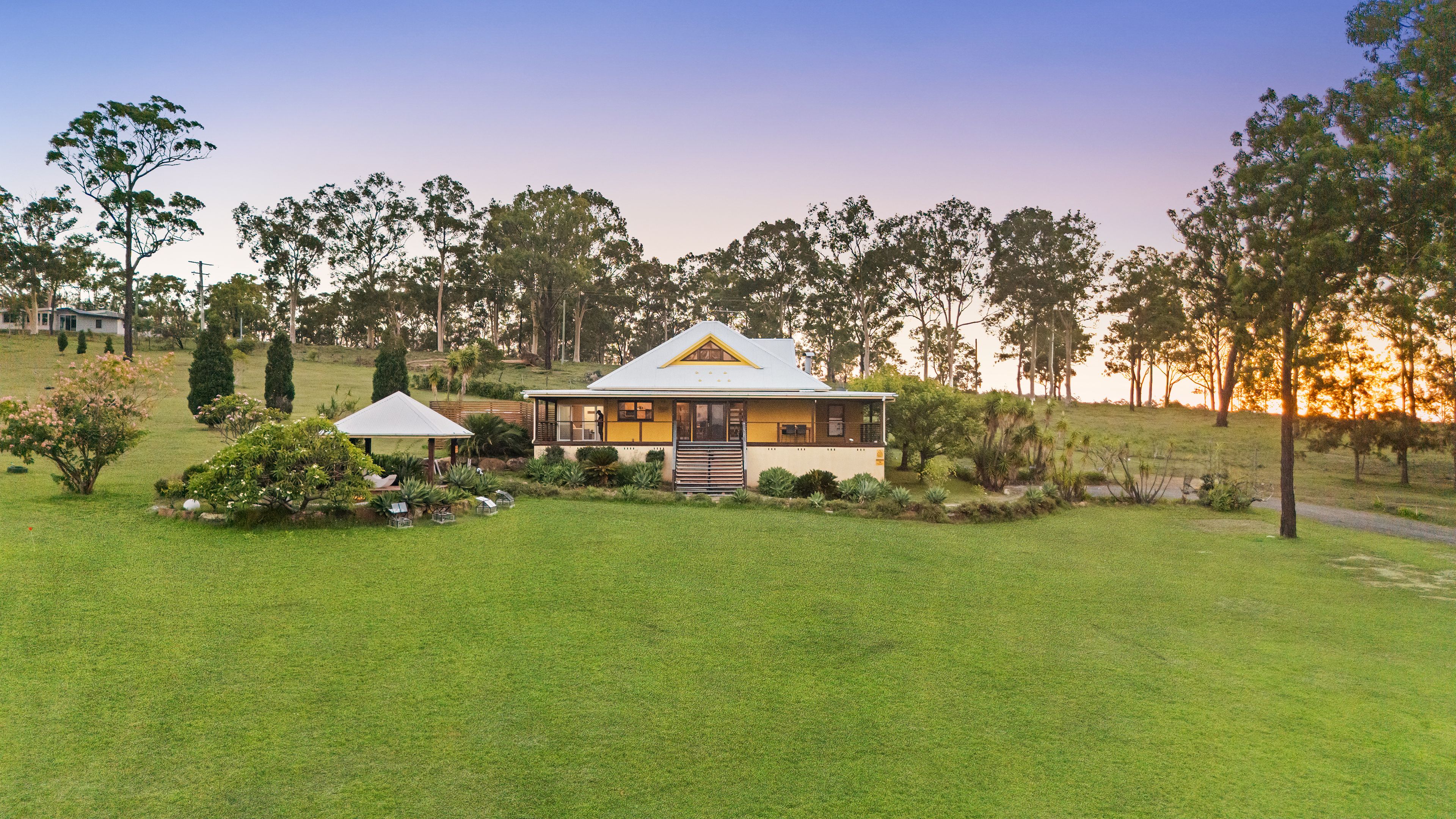 356 Tuckers Lane, Greta, NSW 2334