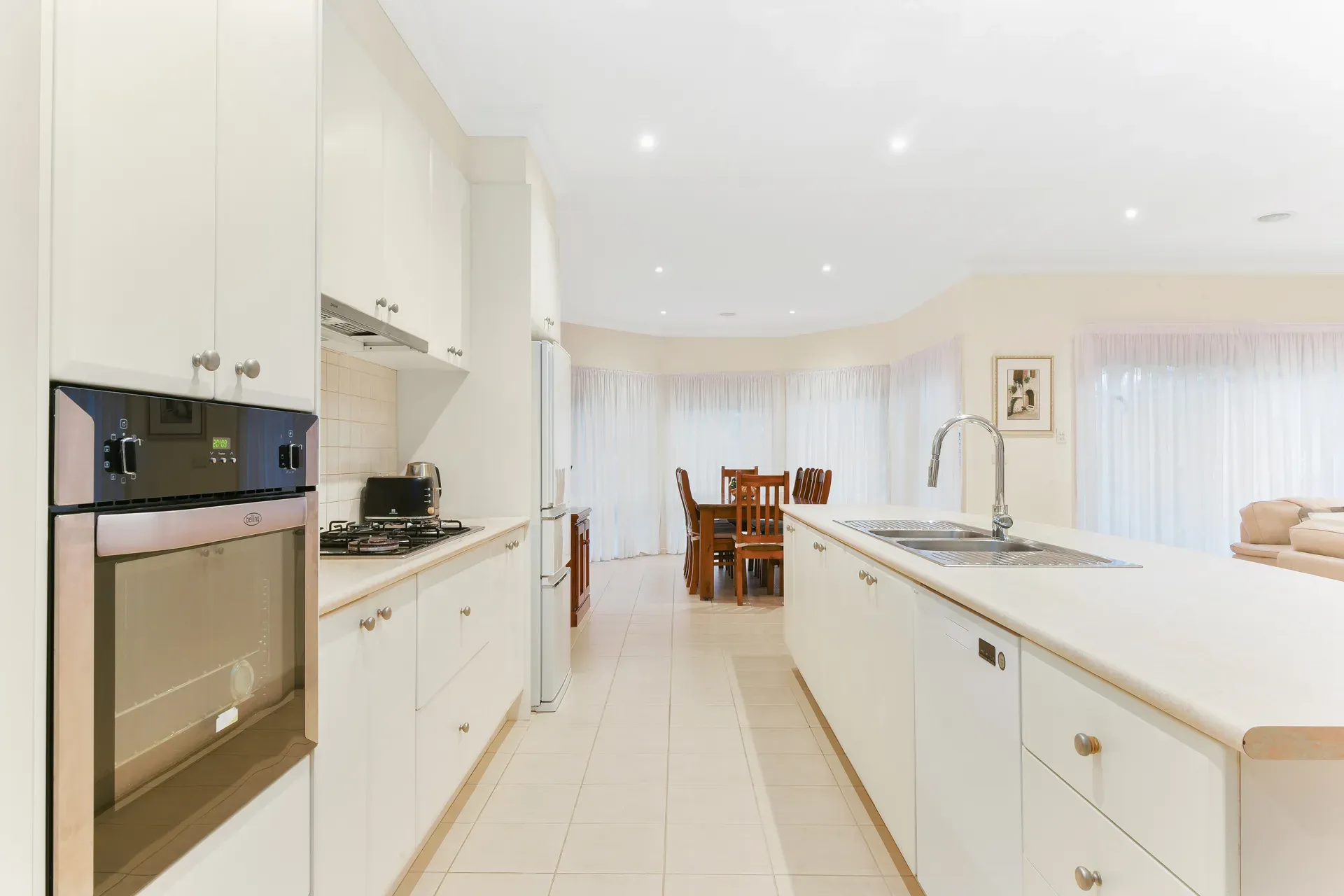 8 Palm Grove Boulevard, Aspendale Gardens, VIC 3195