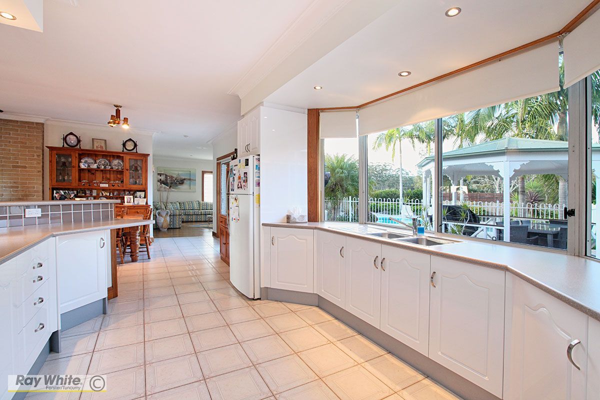 9 Riverview Place, Darawank, NSW 2428