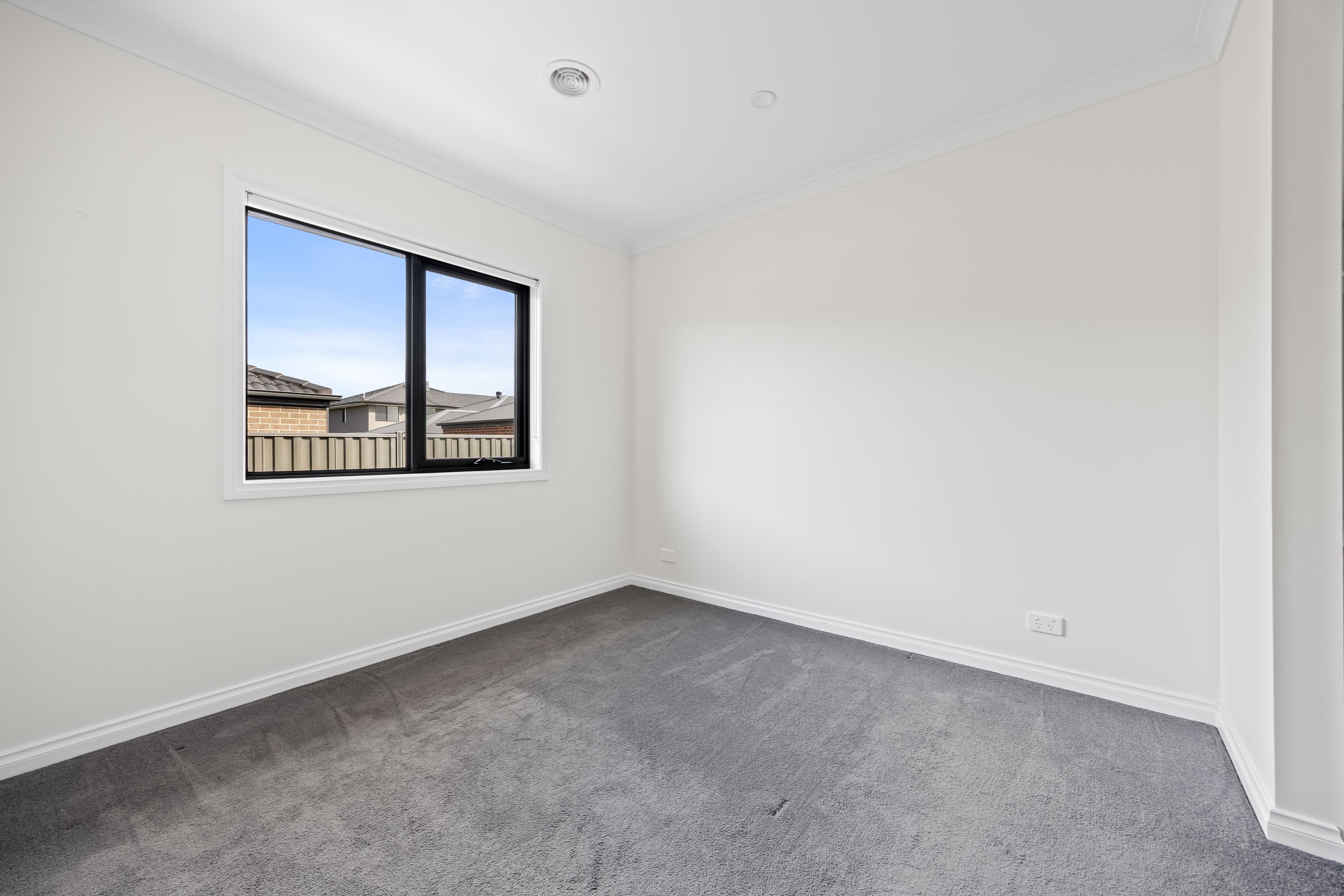 9 McGeachin Street — photo 8 of 15