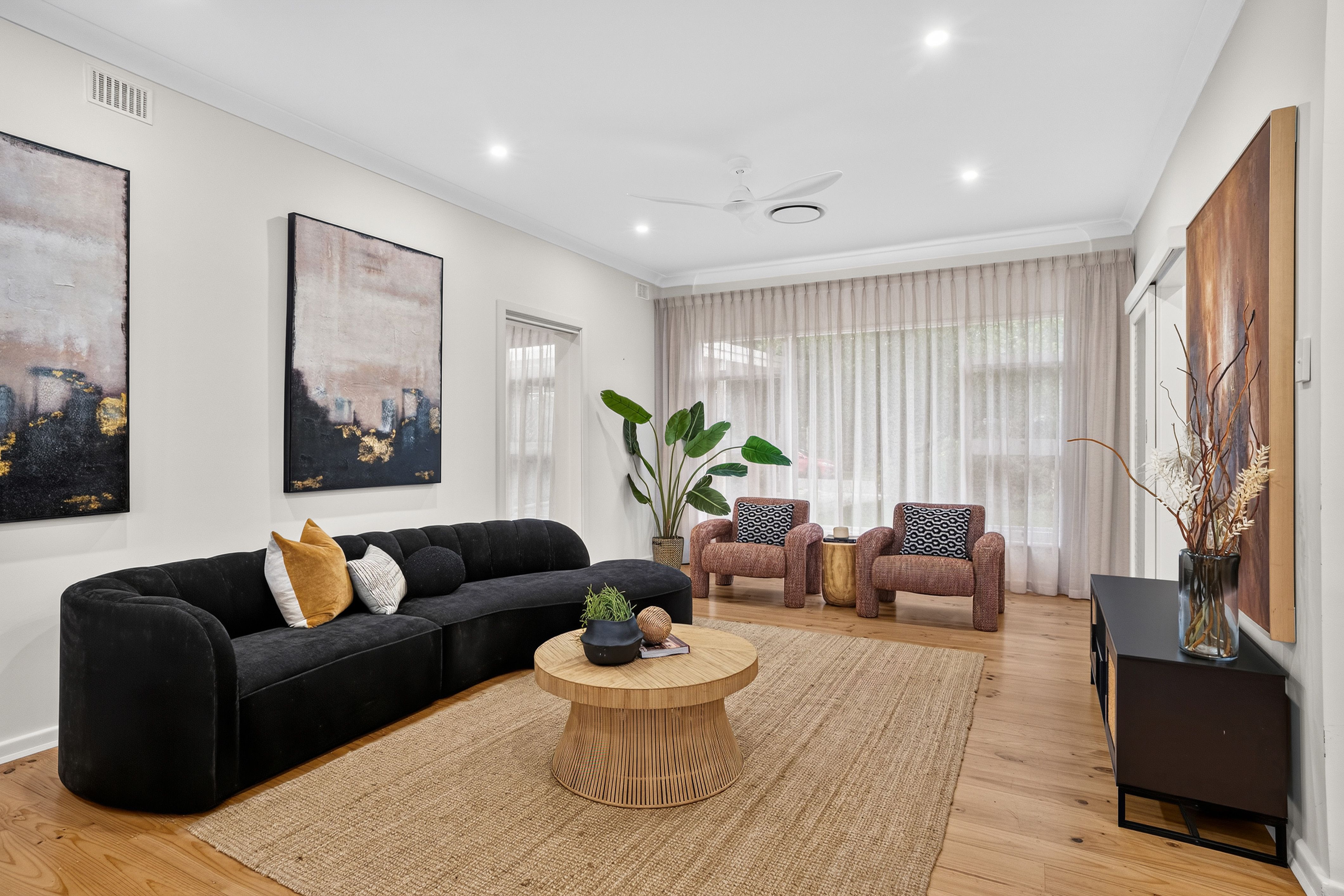 2 Clyde Street — photo 5 of 11