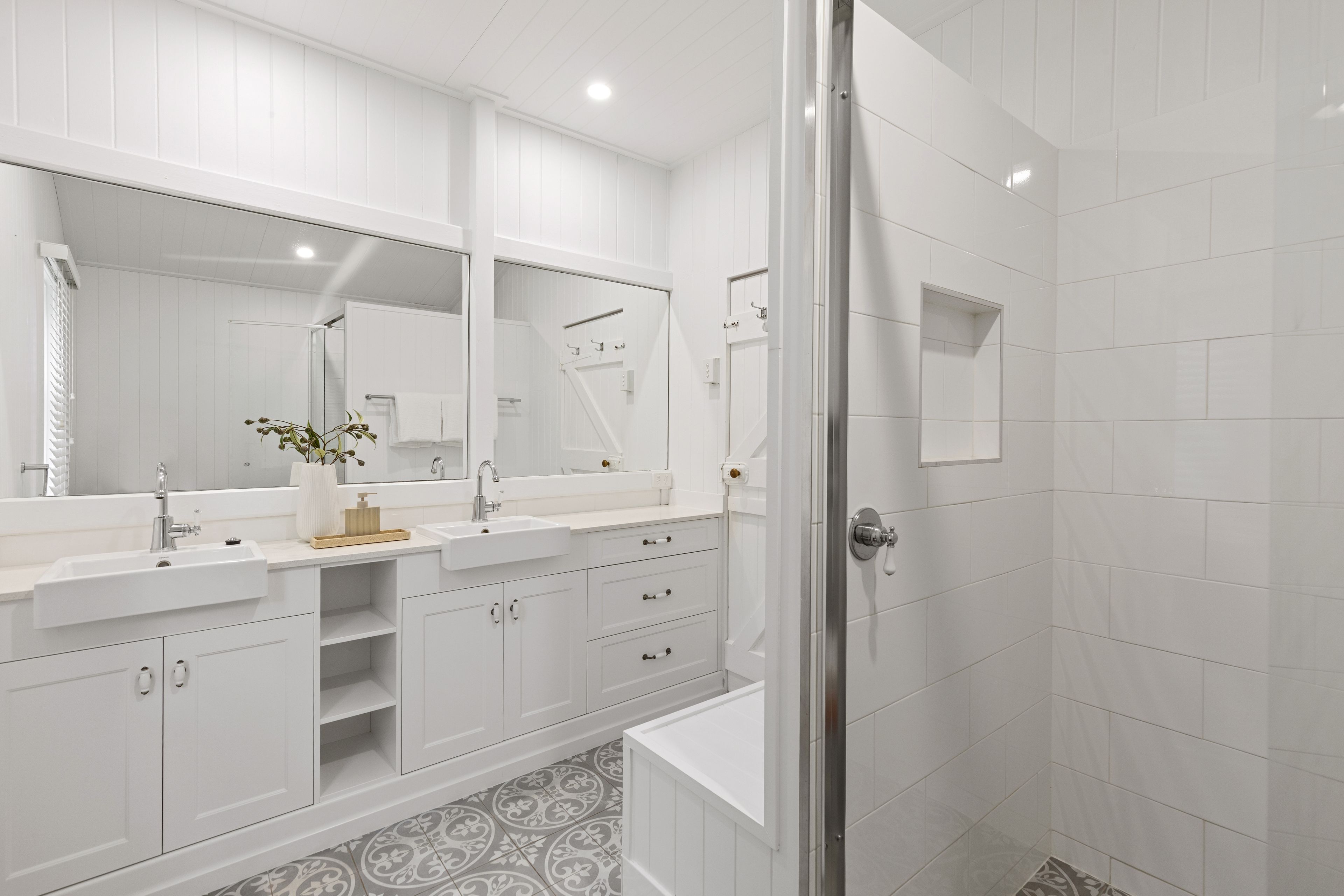 62 Park Avenue — photo 19 of 30