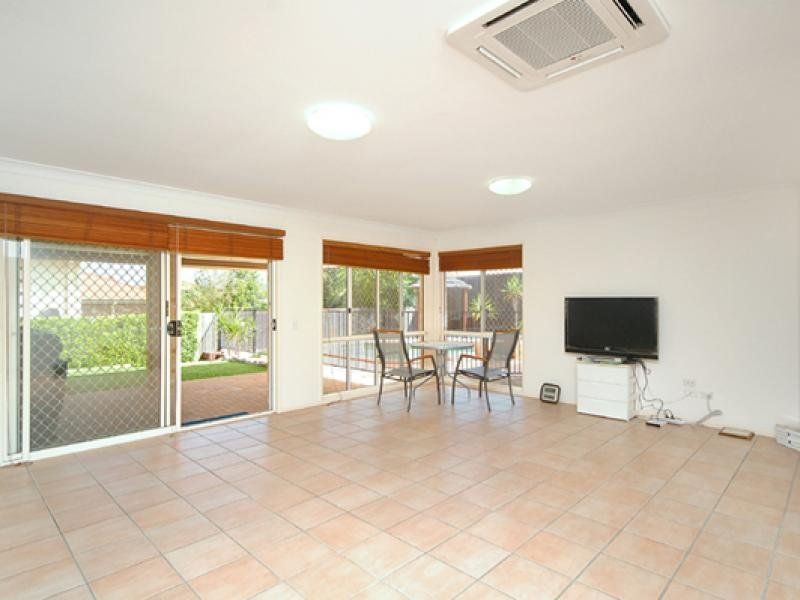 183 Galaxy Street, Bridgeman Downs, QLD 4035