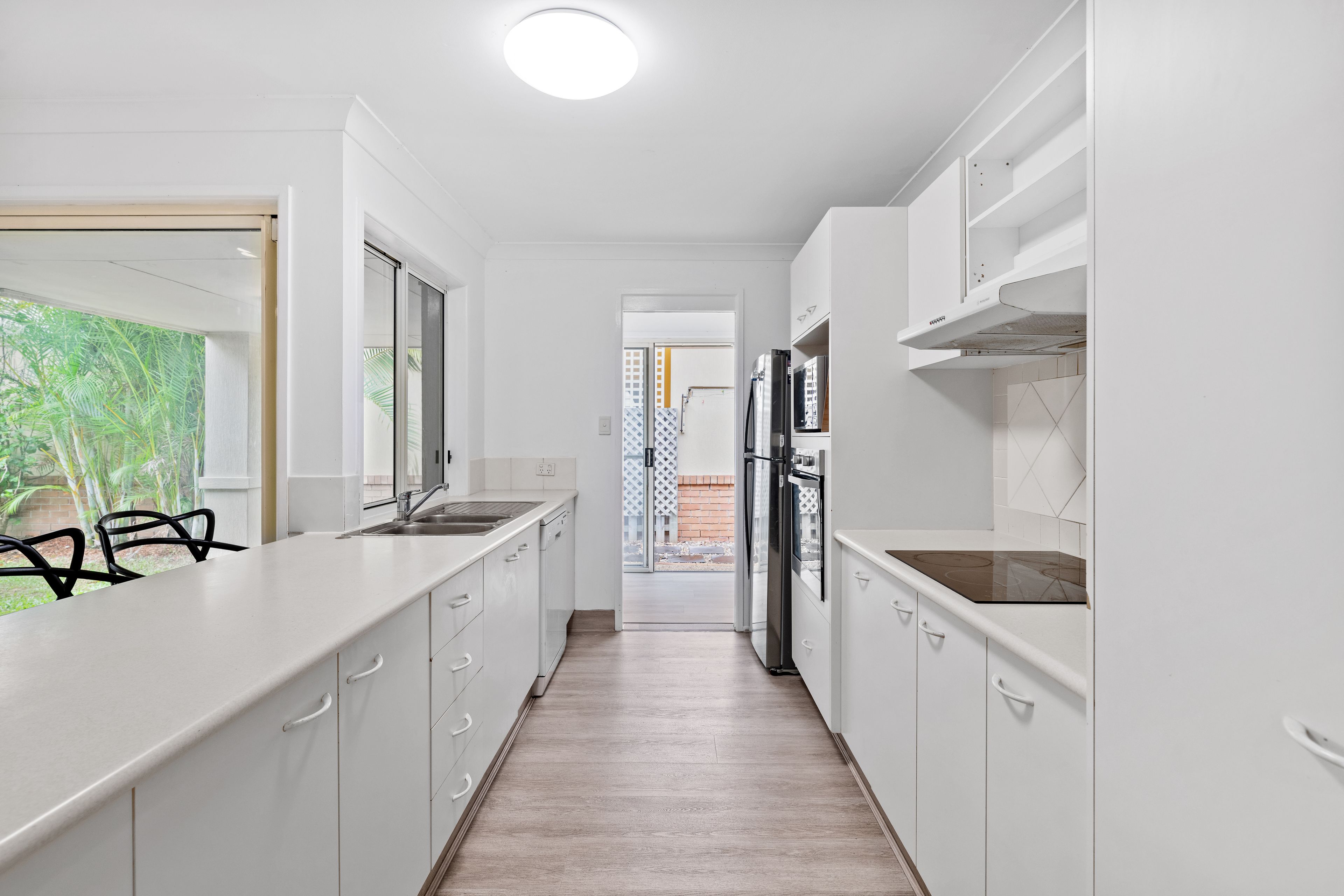 45 Rainbird Close, Burleigh Waters, QLD 4220