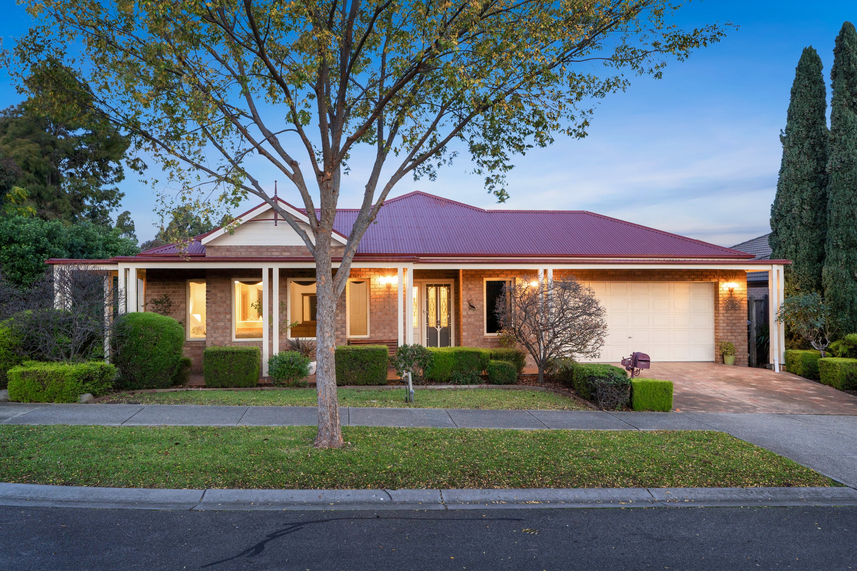 18 Beechville Place, Craigieburn, VIC 3064