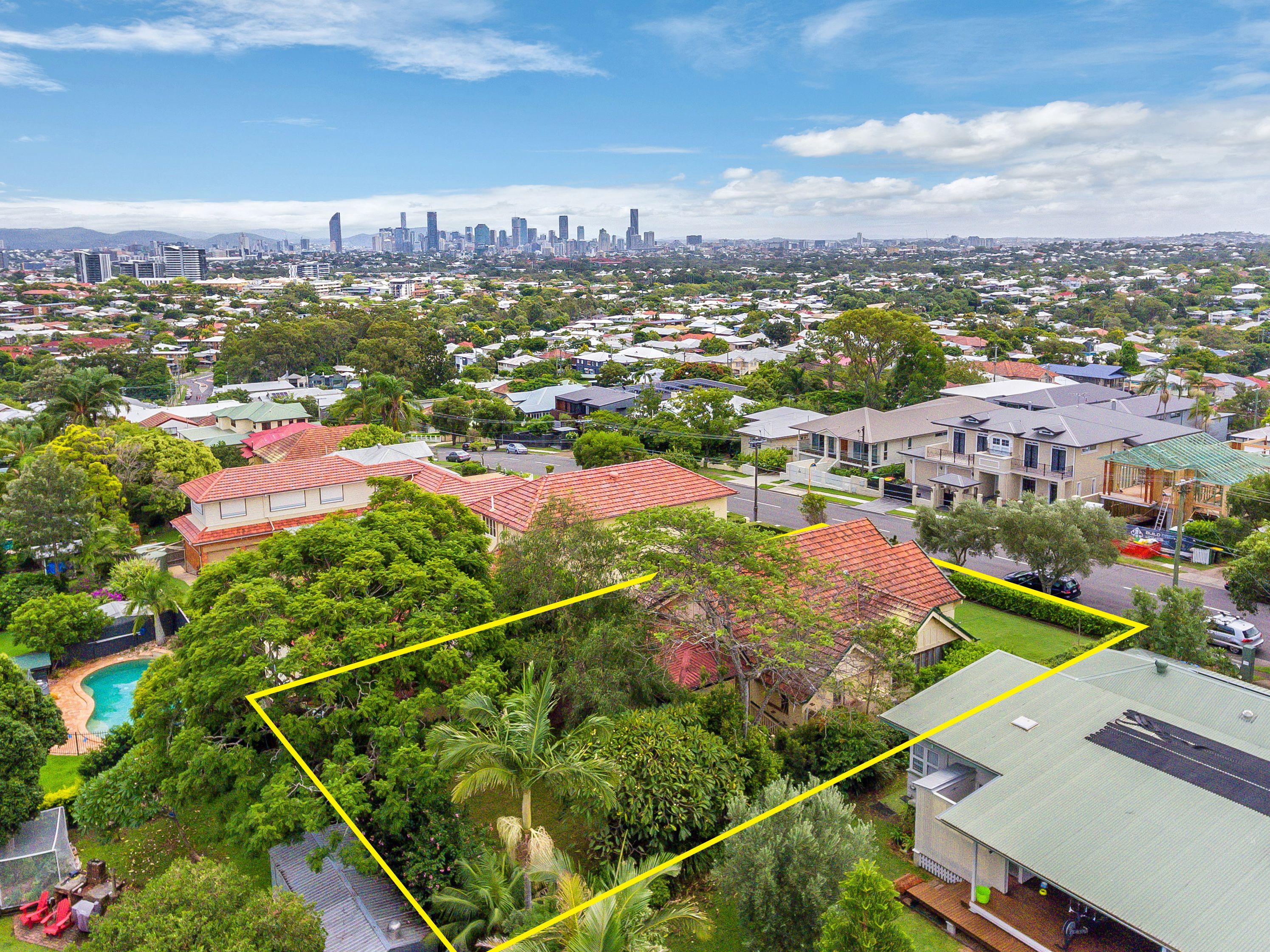 45 Newman Avenue, Camp Hill QLD 4152