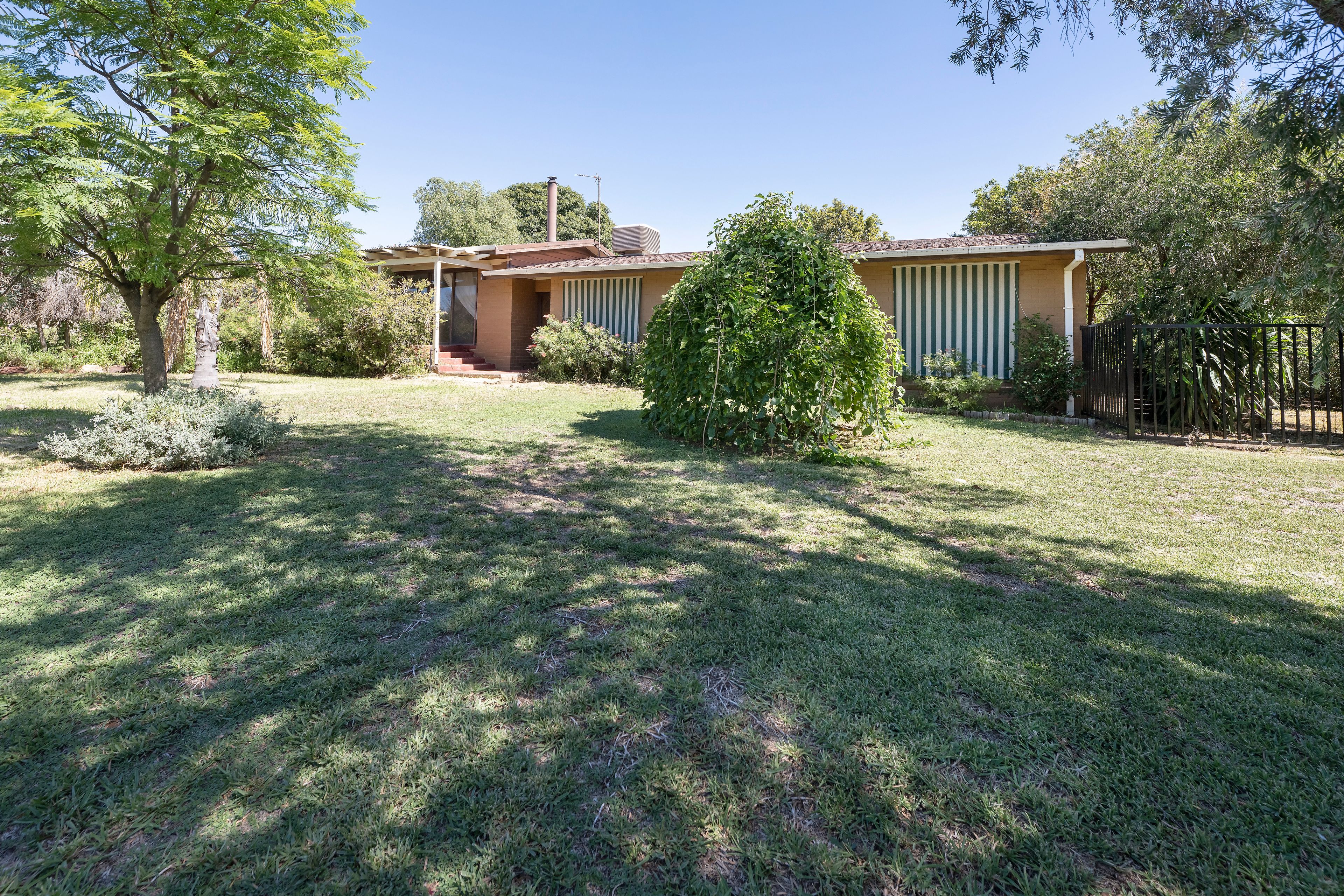 42 Allan Street, Nyah West, VIC 3595