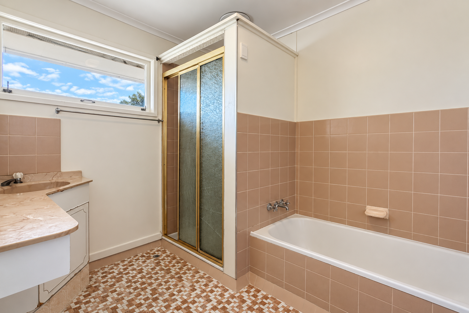 38 Kinyunga Street — photo 10 of 15