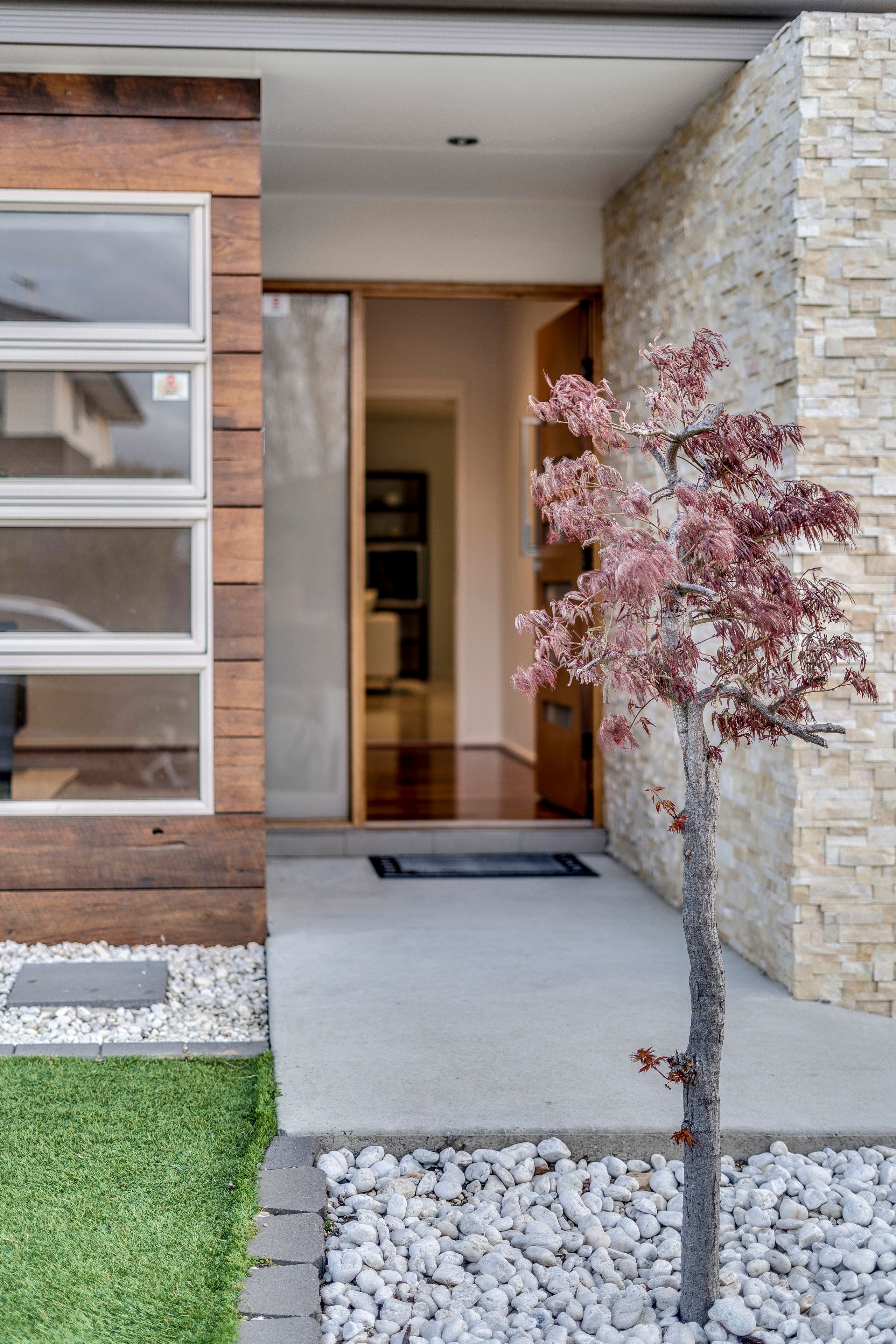 8 Durong Street, Crace, ACT 2911
